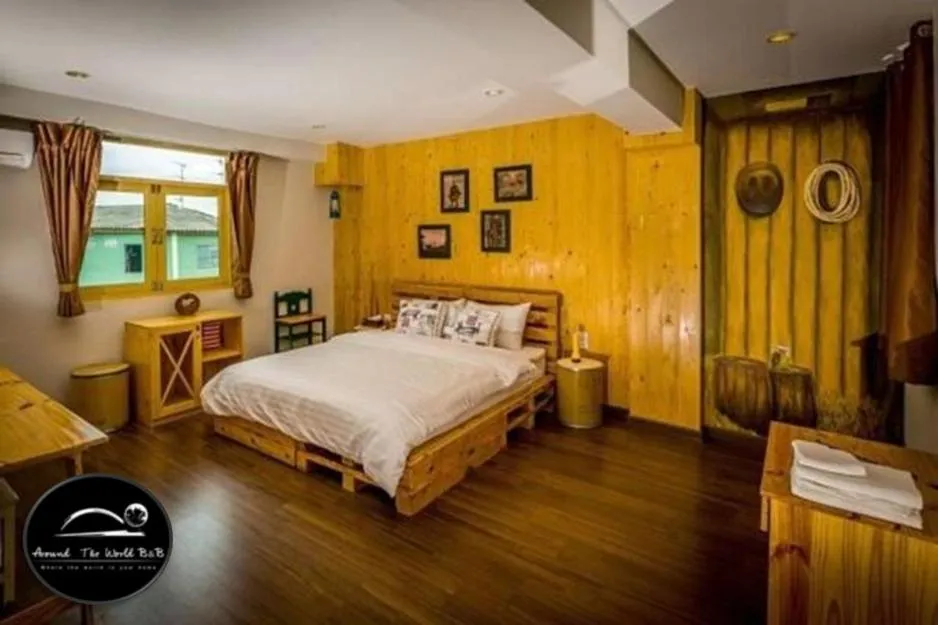 Bed in Around The World Bed and Breakfast