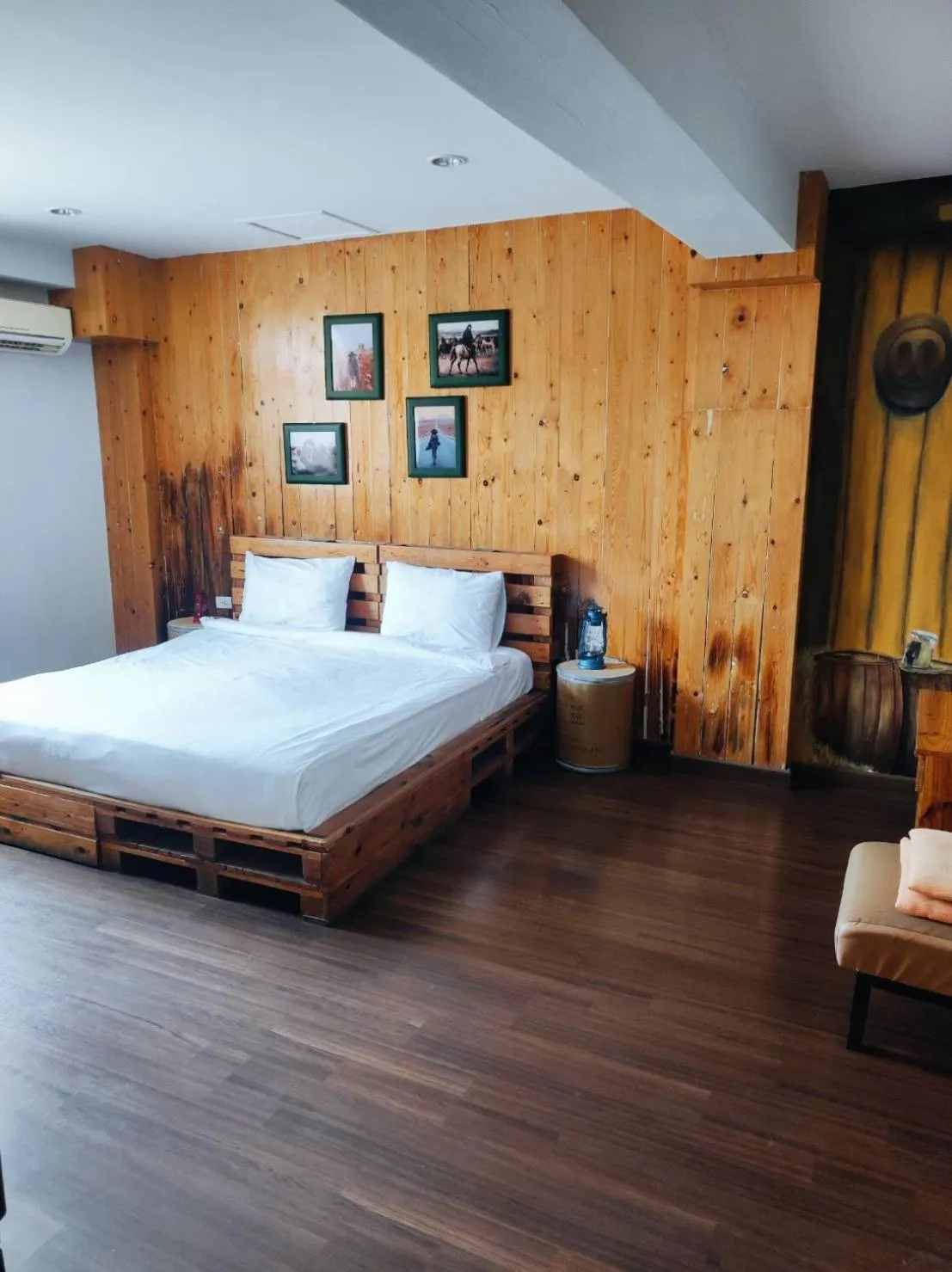 Bed in Around The World Bed and Breakfast