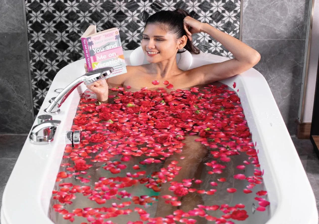 Bath in SAMALA Hotel Bangkok