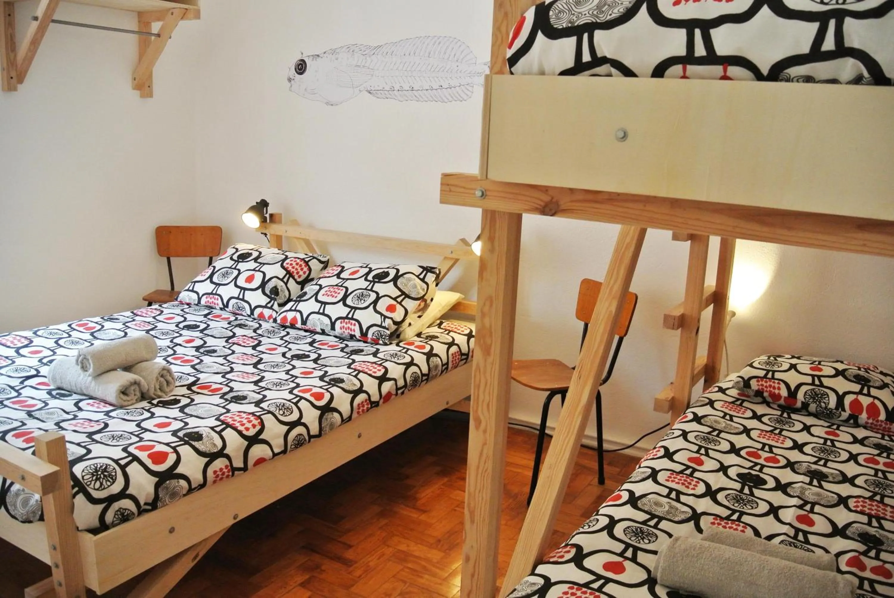 Bedroom, Bed in Nazaré Hostel - Rooms & Dorms