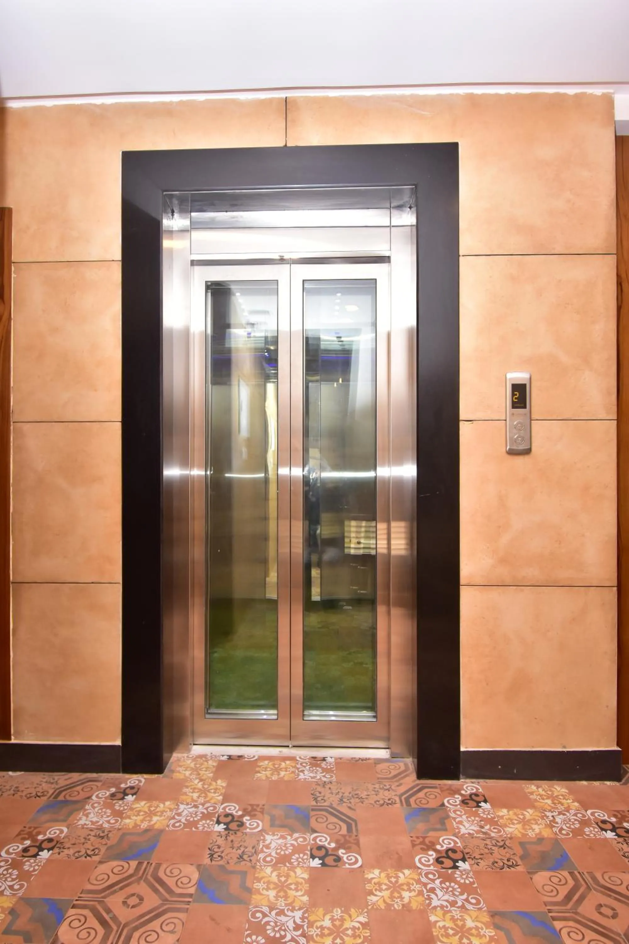 elevator in Hotel orchid suites Cochin