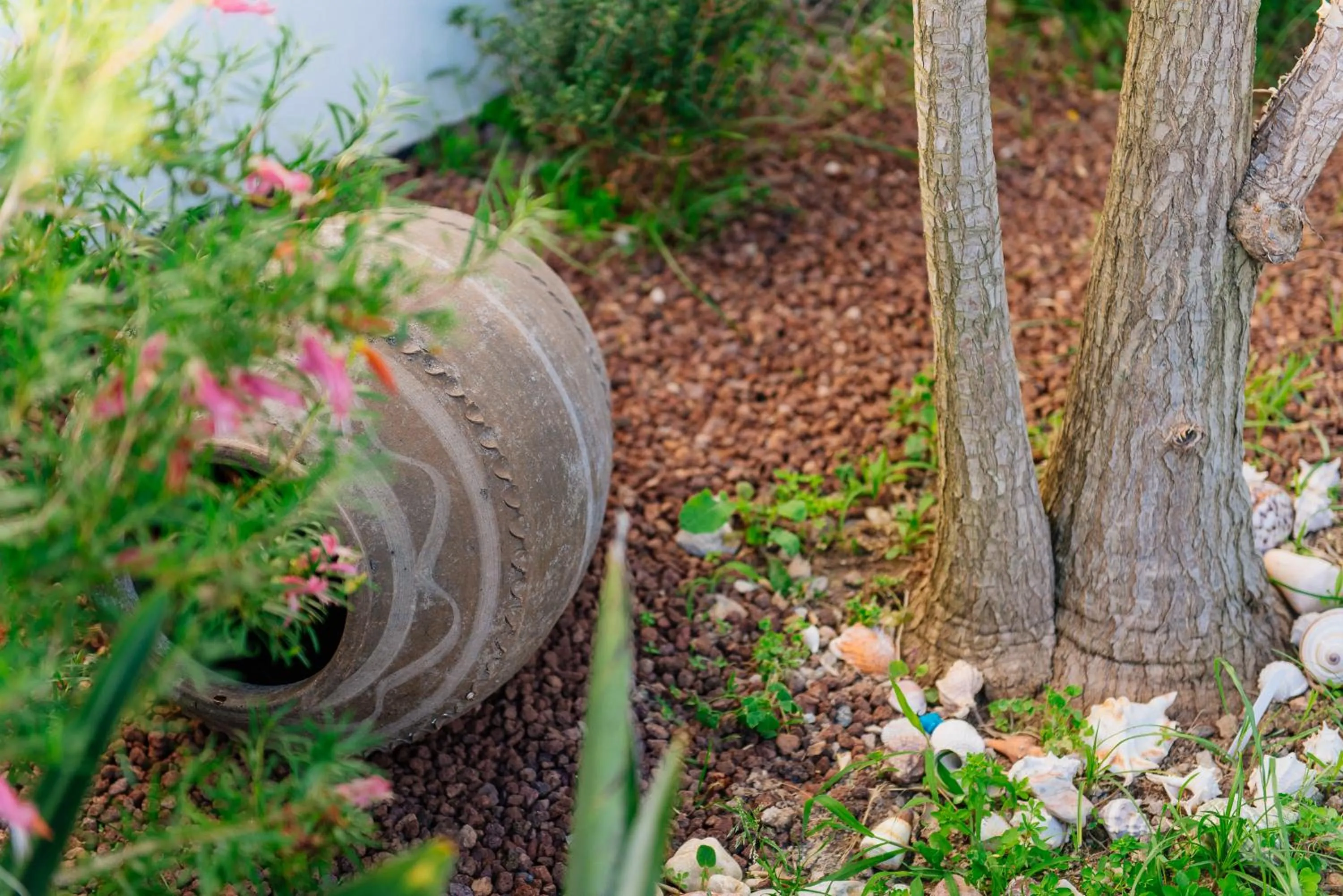 Decorative detail in Via Farilya Hotel