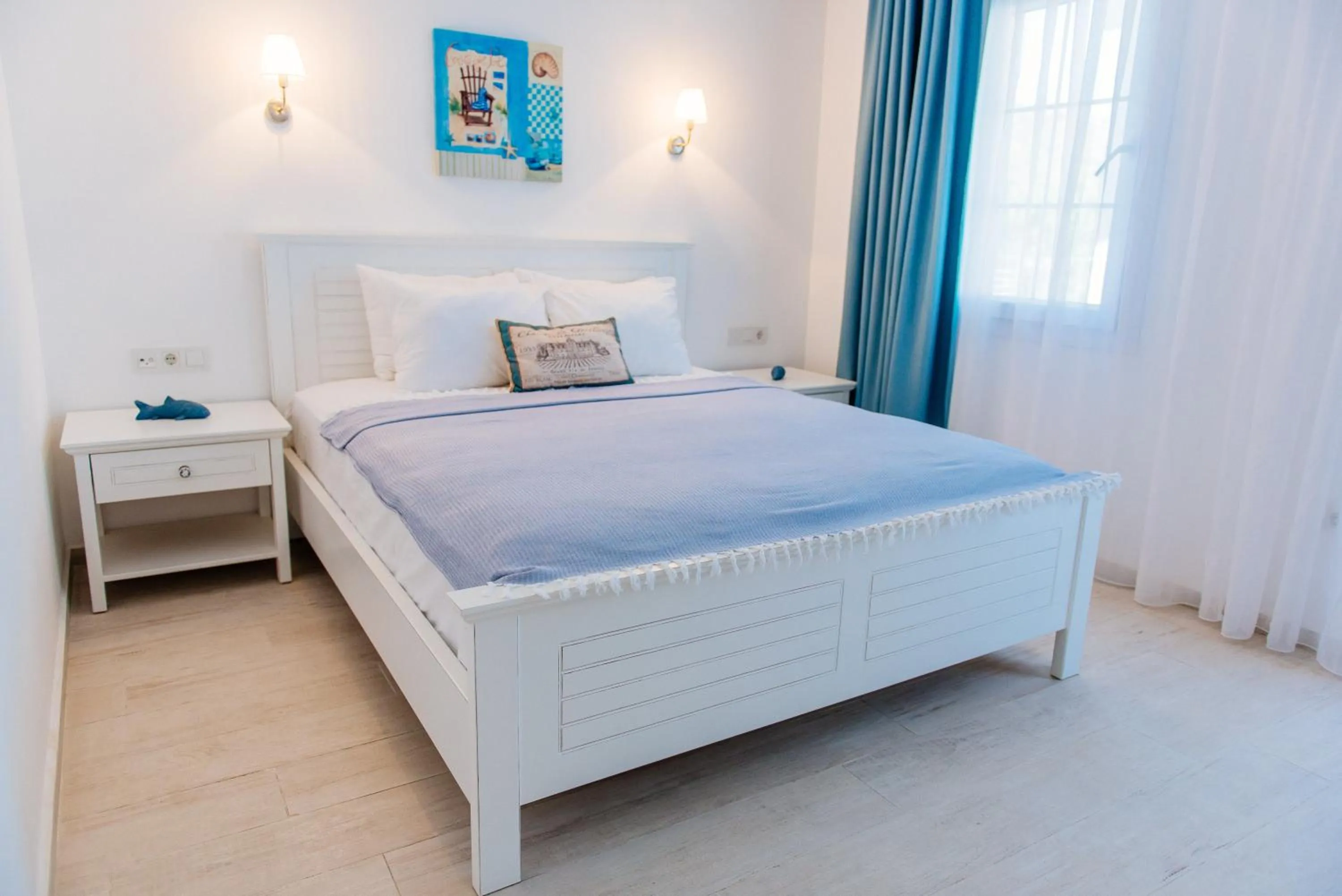 Photo of the whole room, Bed in Via Farilya Hotel