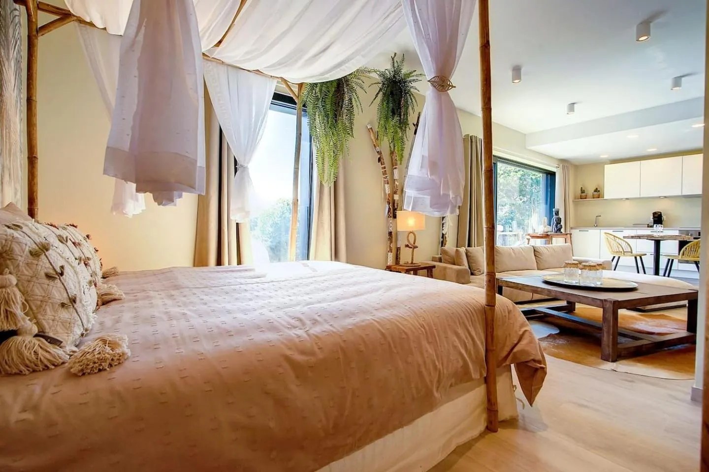 Bed in La Bohème