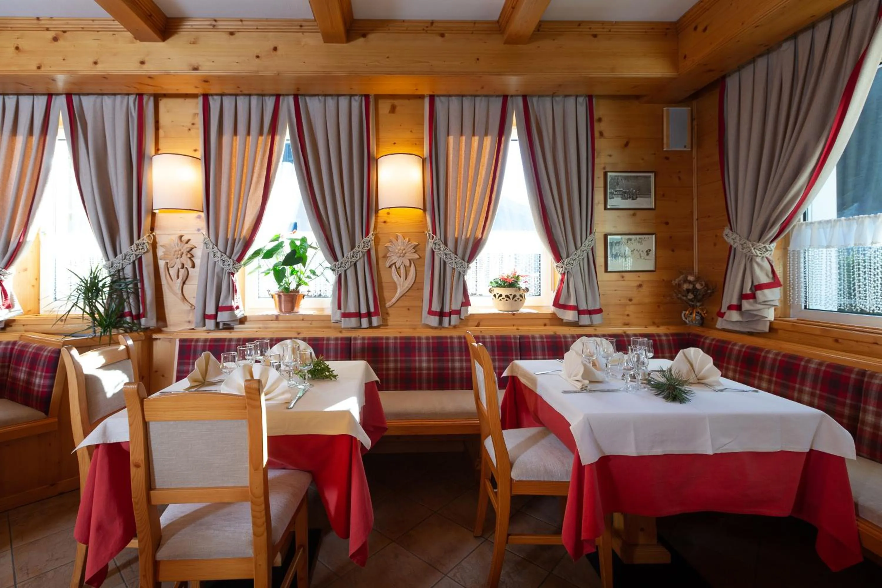 Hotel I Rododendri
