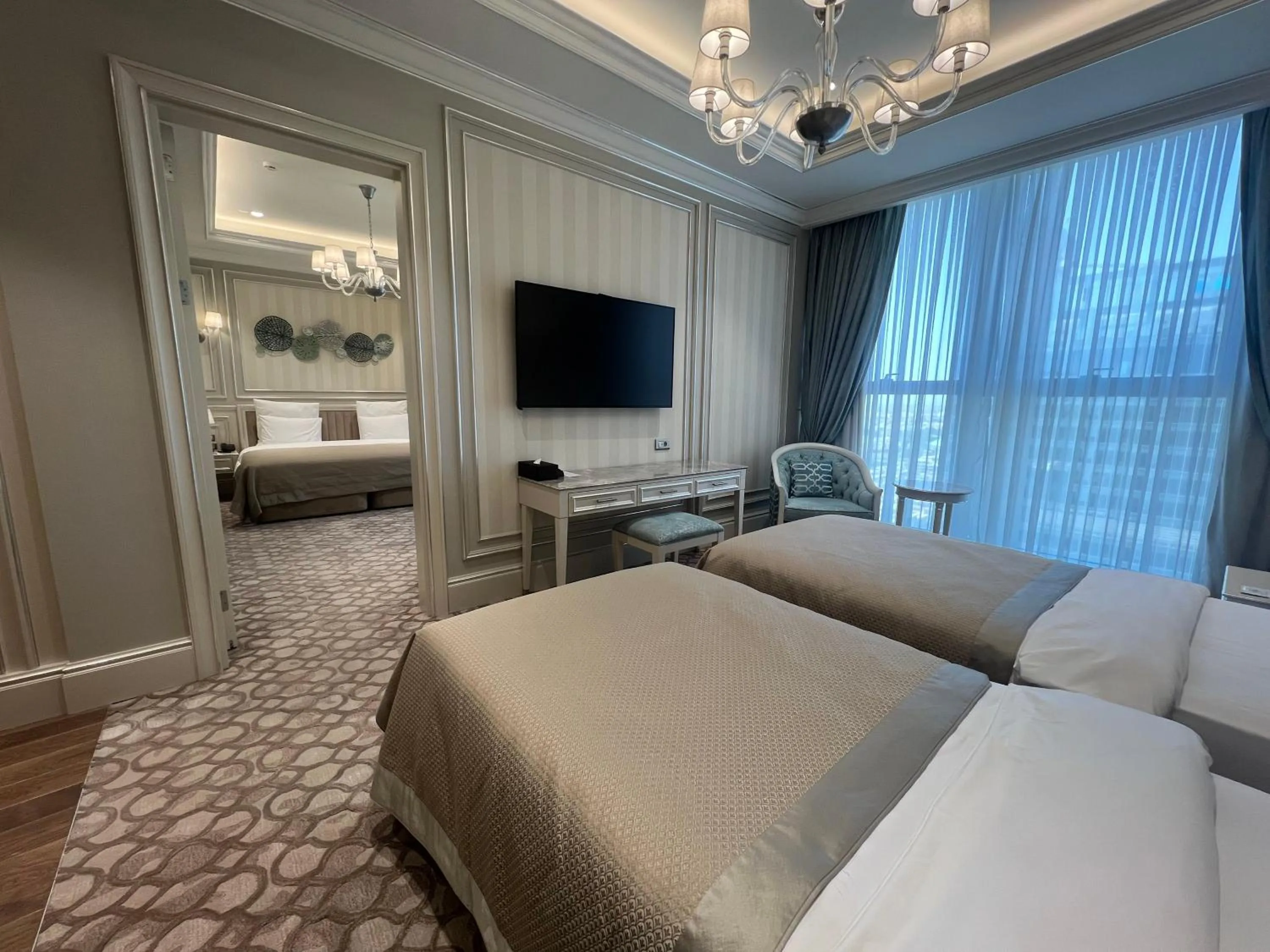 Photo of the whole room, Bed in T-CITY PRESIDENTIAL HOTEL