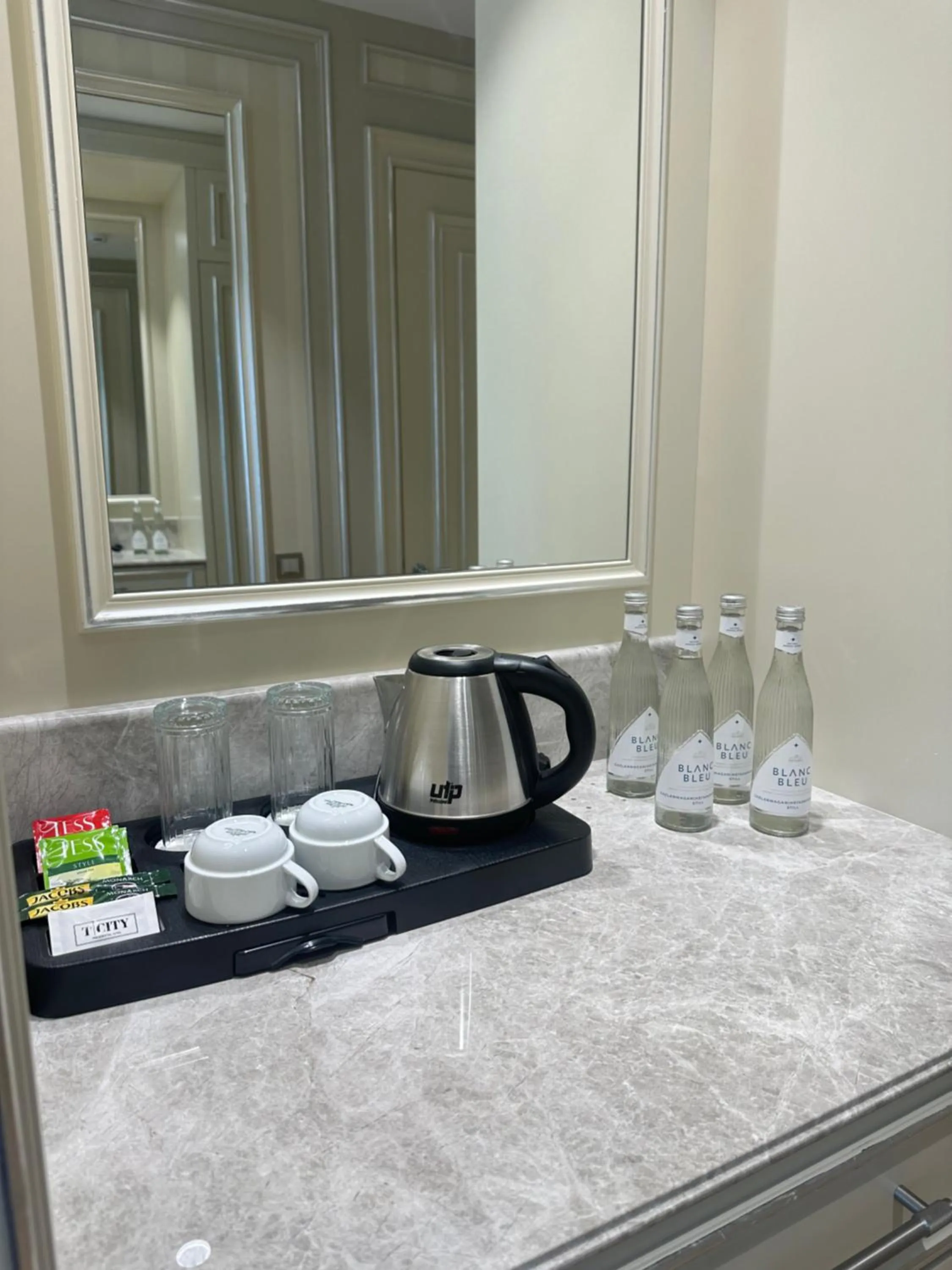Coffee/tea facilities in T-CITY PRESIDENTIAL HOTEL