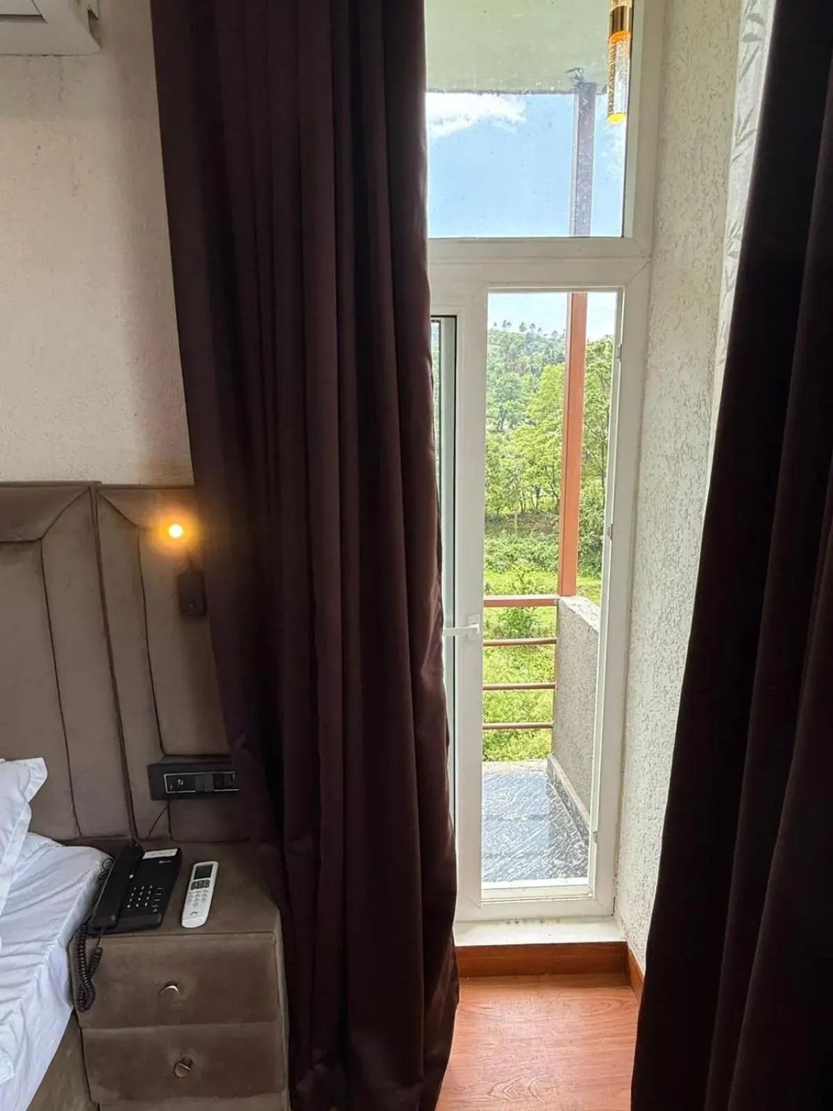 Bed in The Blossom Glee Bed in The Blossom Glee