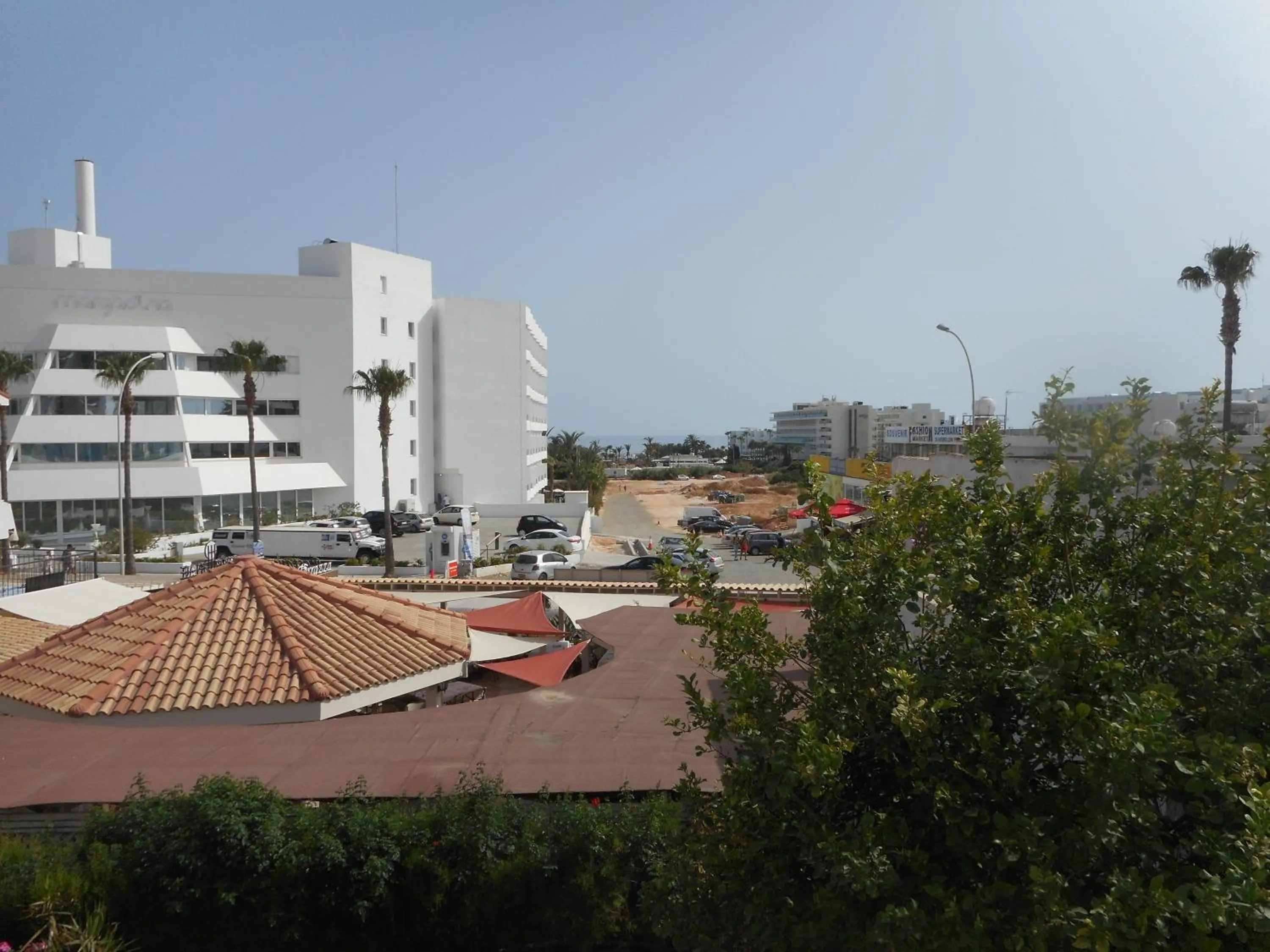 Neighbourhood in Kkaras Hotel 3 Star