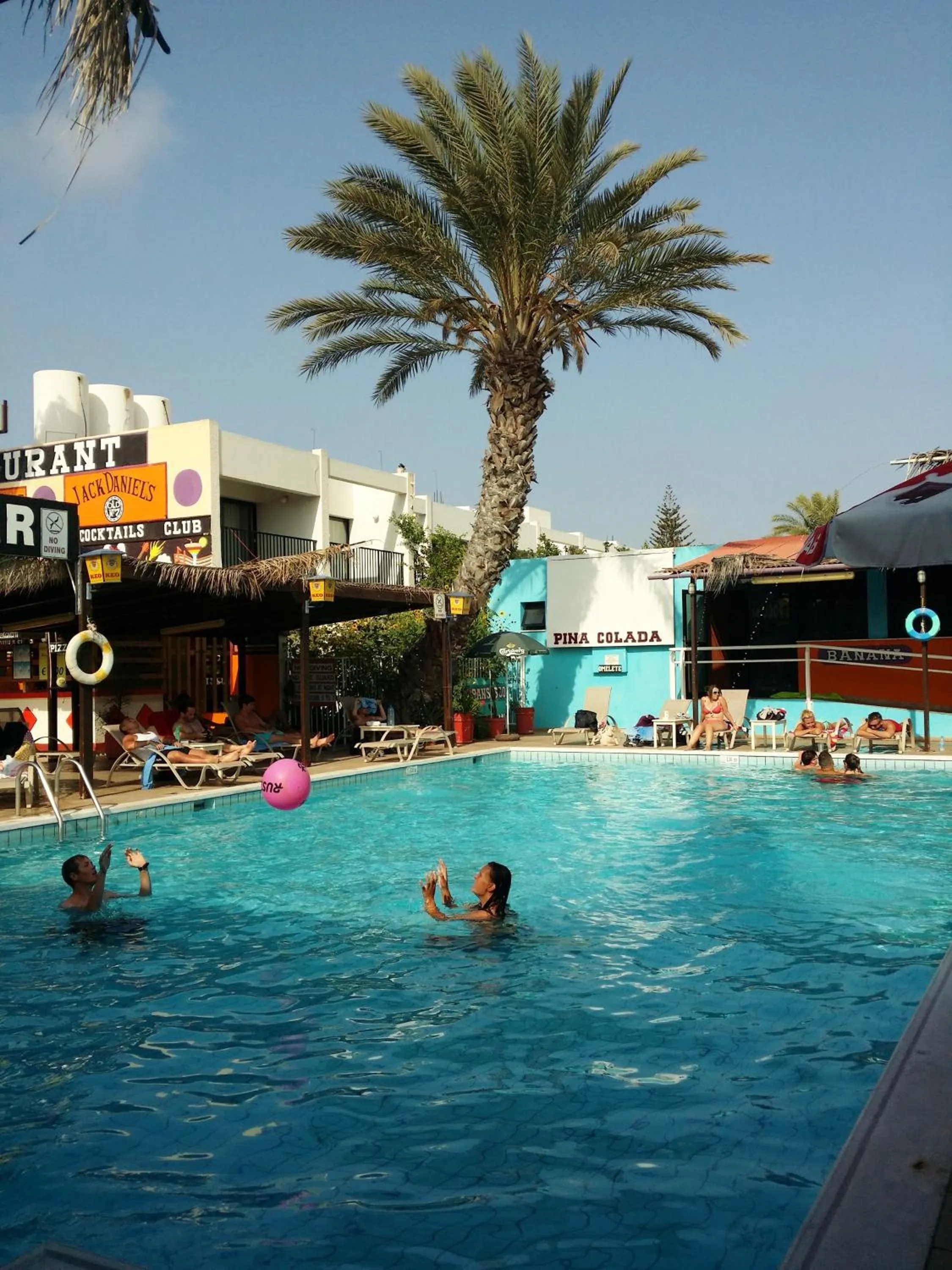 Day in Kkaras Hotel 3 Star