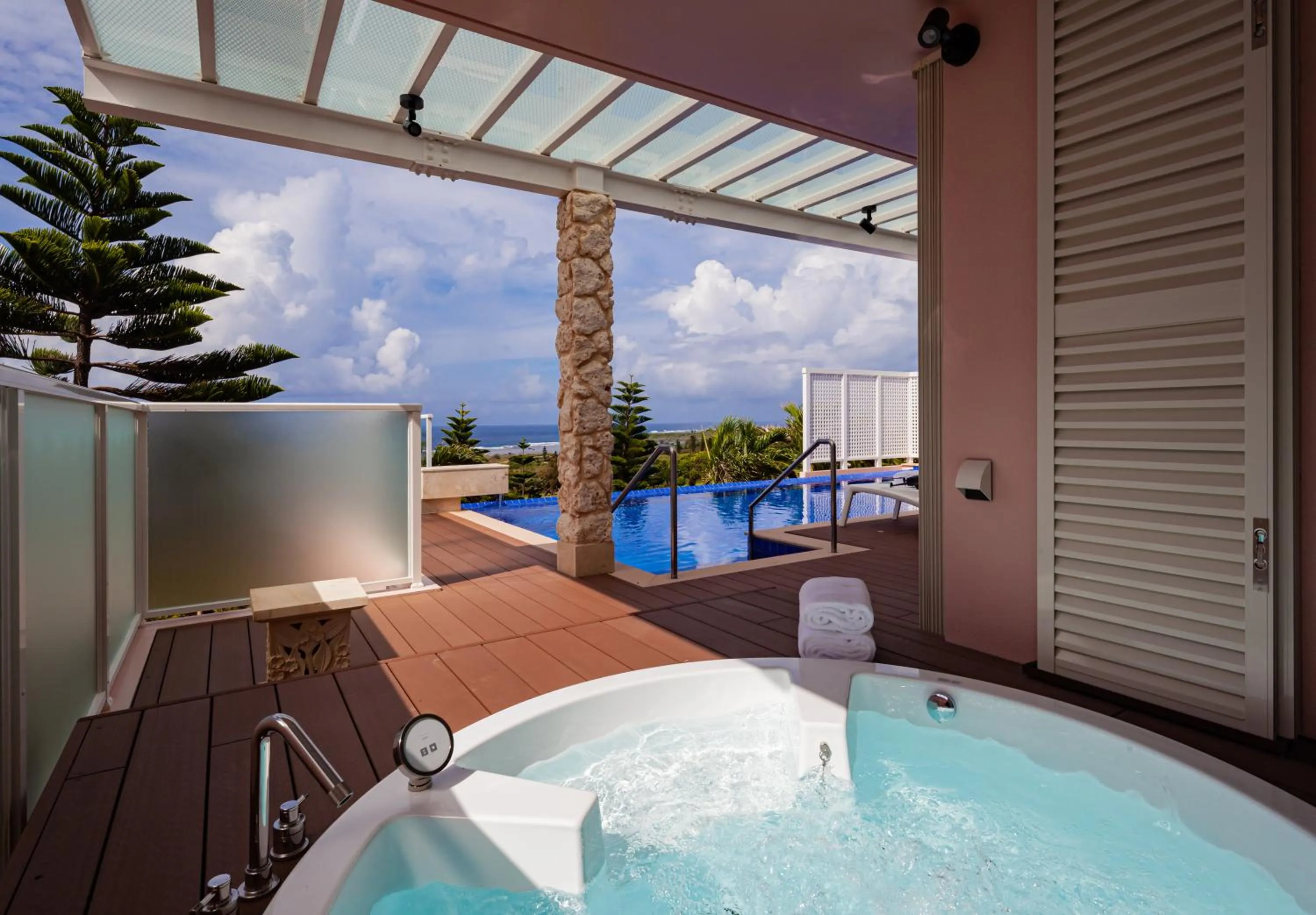 Swimming pool in The Shigira