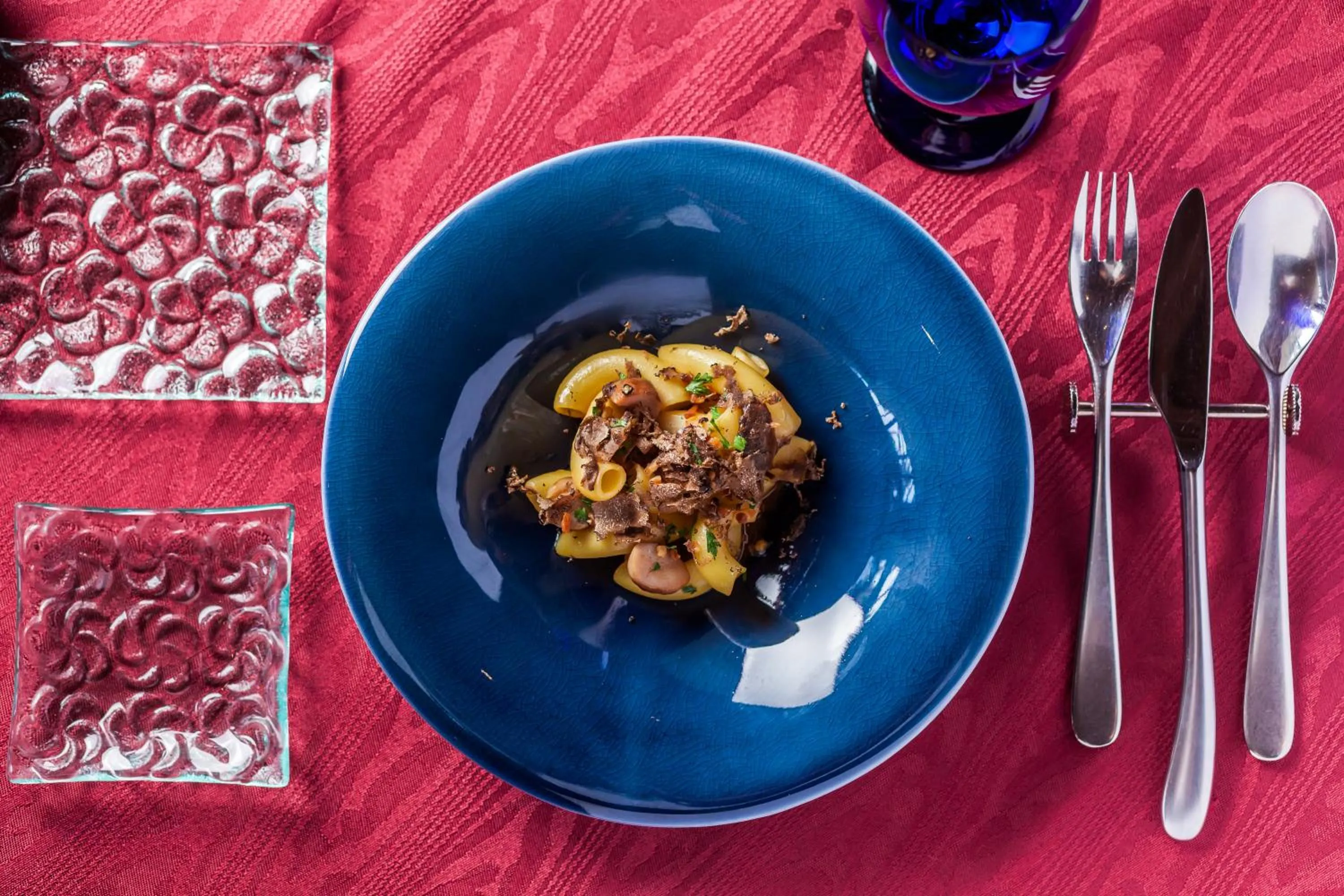 Restaurant/places to eat in The Shigira