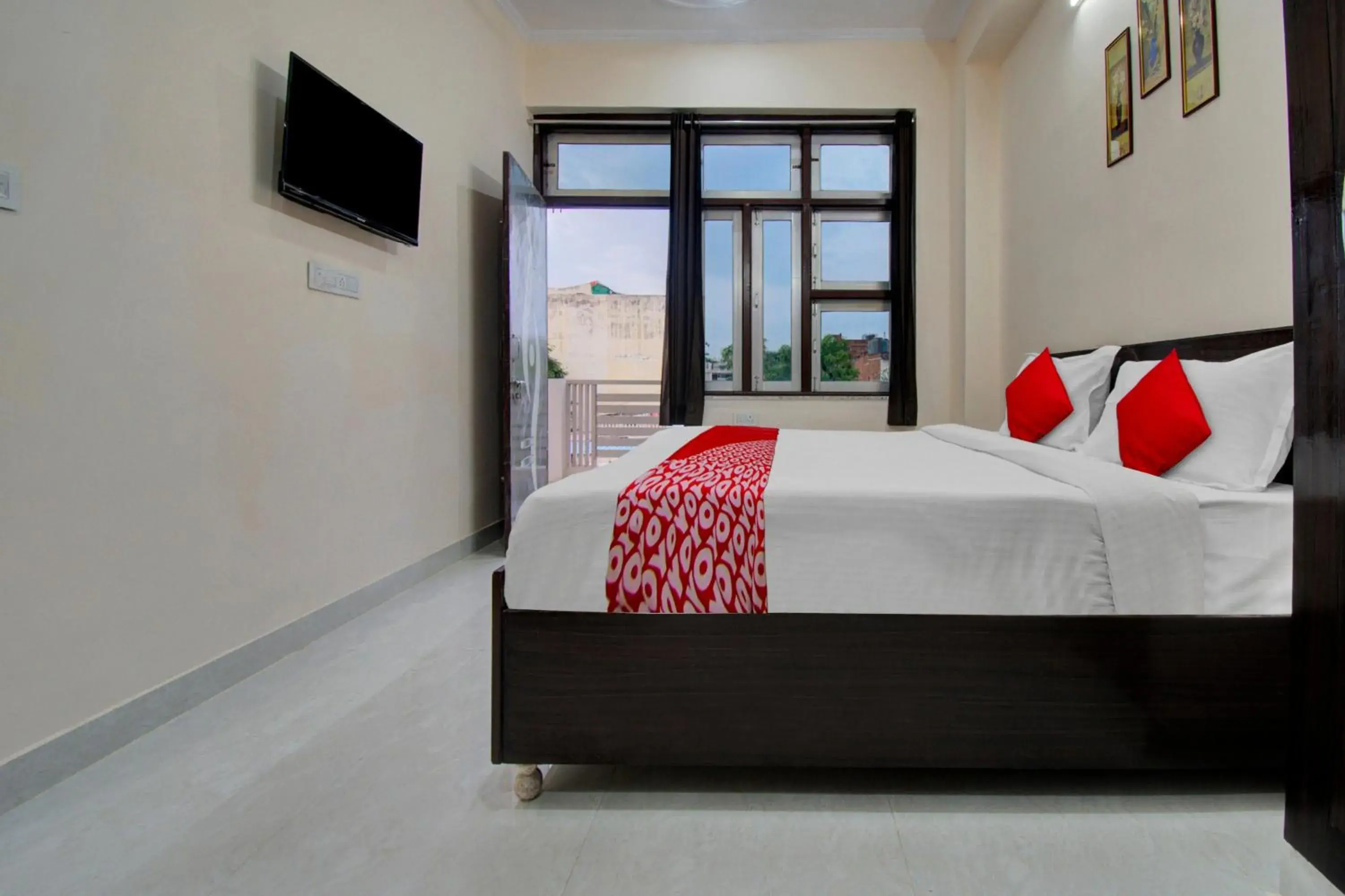 Bedroom, Bed in Hotel O Shree Shyam Palace Bedroom, Bed in Hotel O Shree Shyam Palace