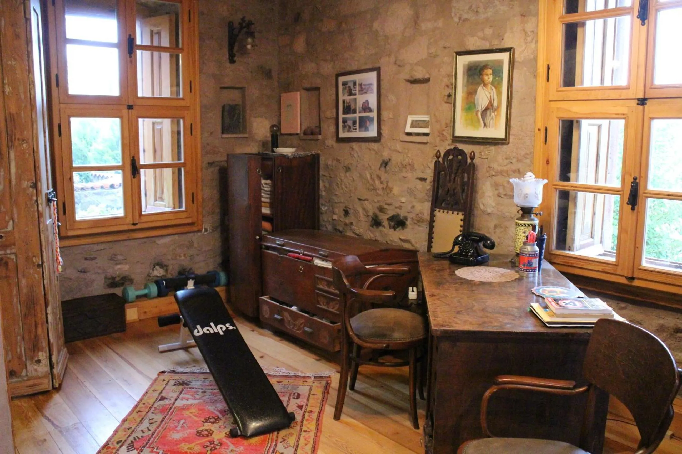 Photo of the whole room in Stone House with Garden in Cunda/Ayvalik