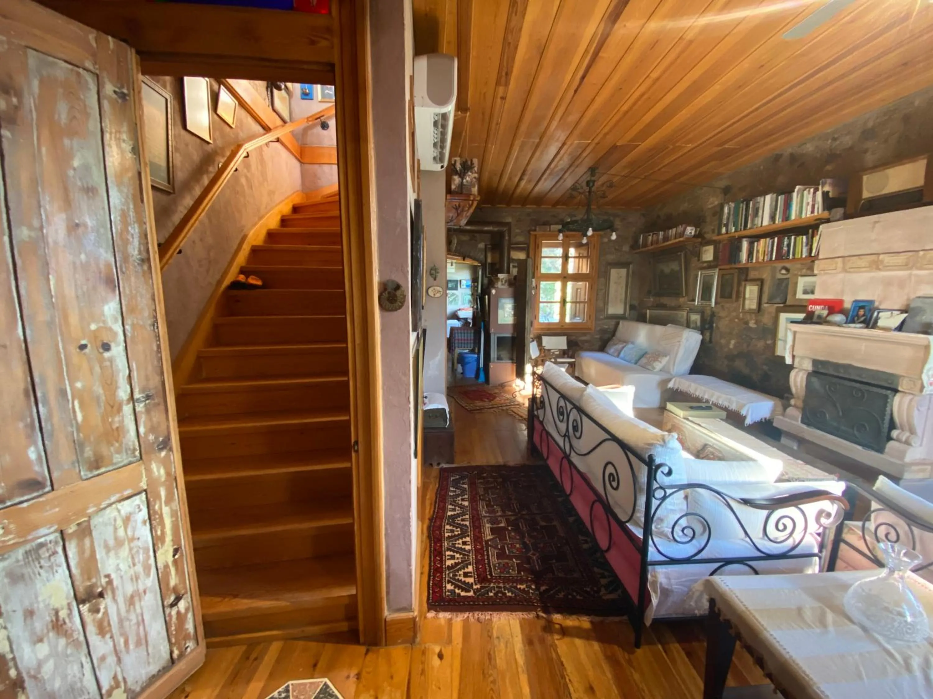 Living room in Stone House with Garden in Cunda/Ayvalik
