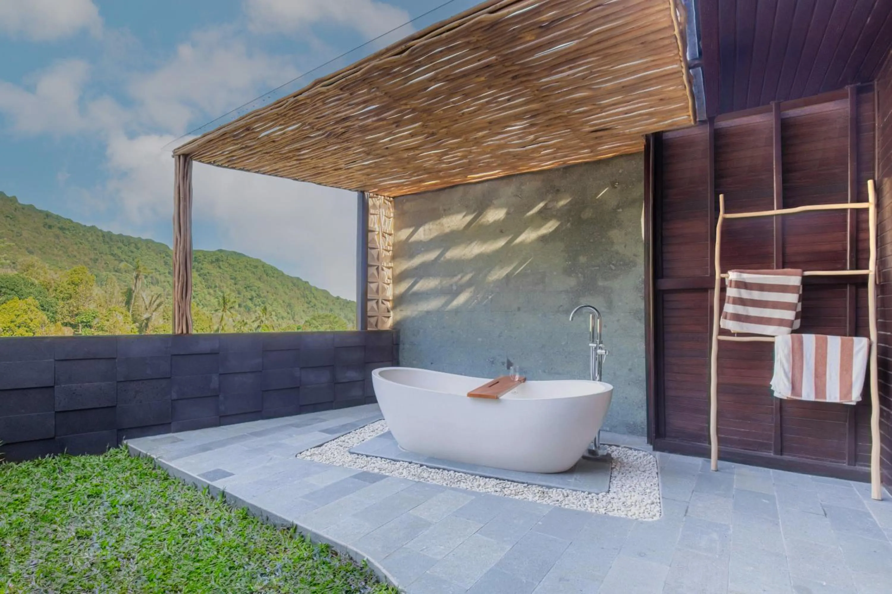 Day in Munduk Kupang Sekumpul Villa