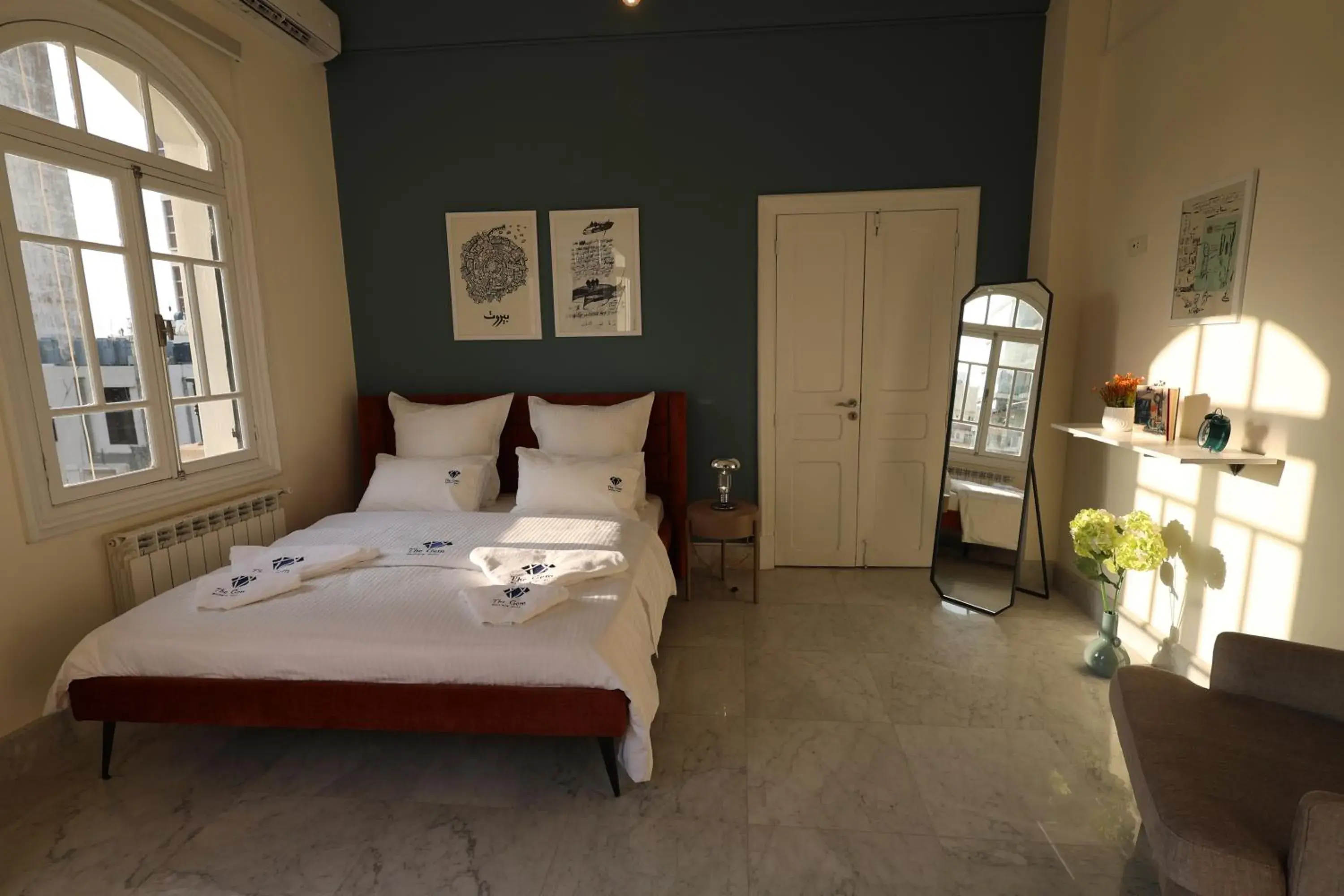 Deluxe Queen Suite in THE GEM BOUTIQUE HOTEL Deluxe Queen Suite in THE GEM BOUTIQUE HOTEL