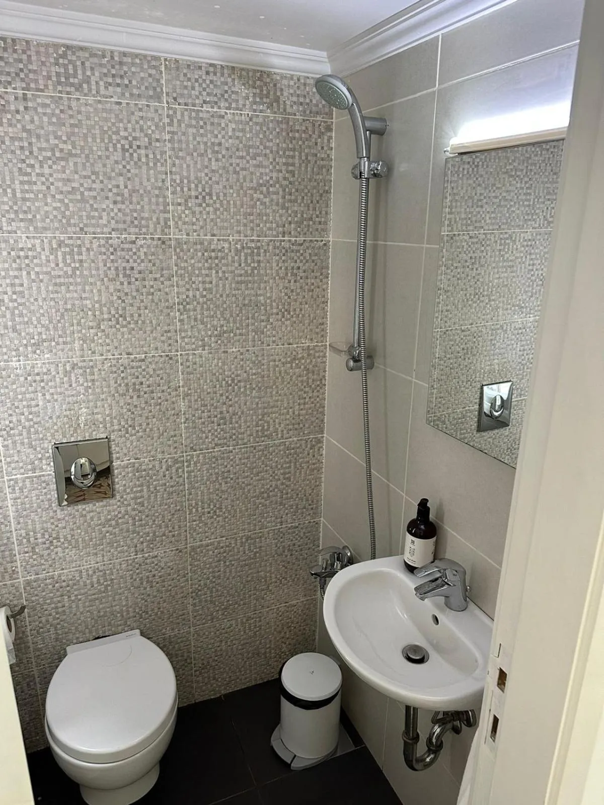 Bathroom in THE GEM BOUTIQUE HOTEL