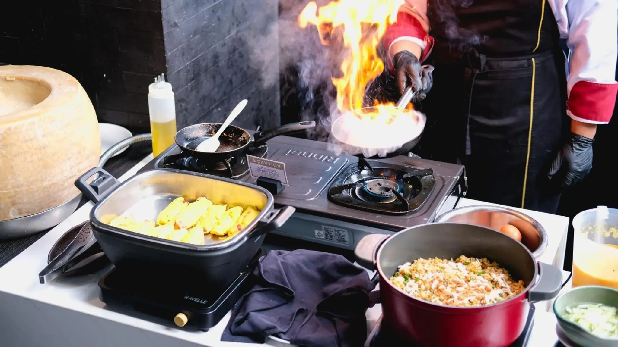 Breakfast in REZ Hotel Semarang Breakfast in REZ Hotel Semarang