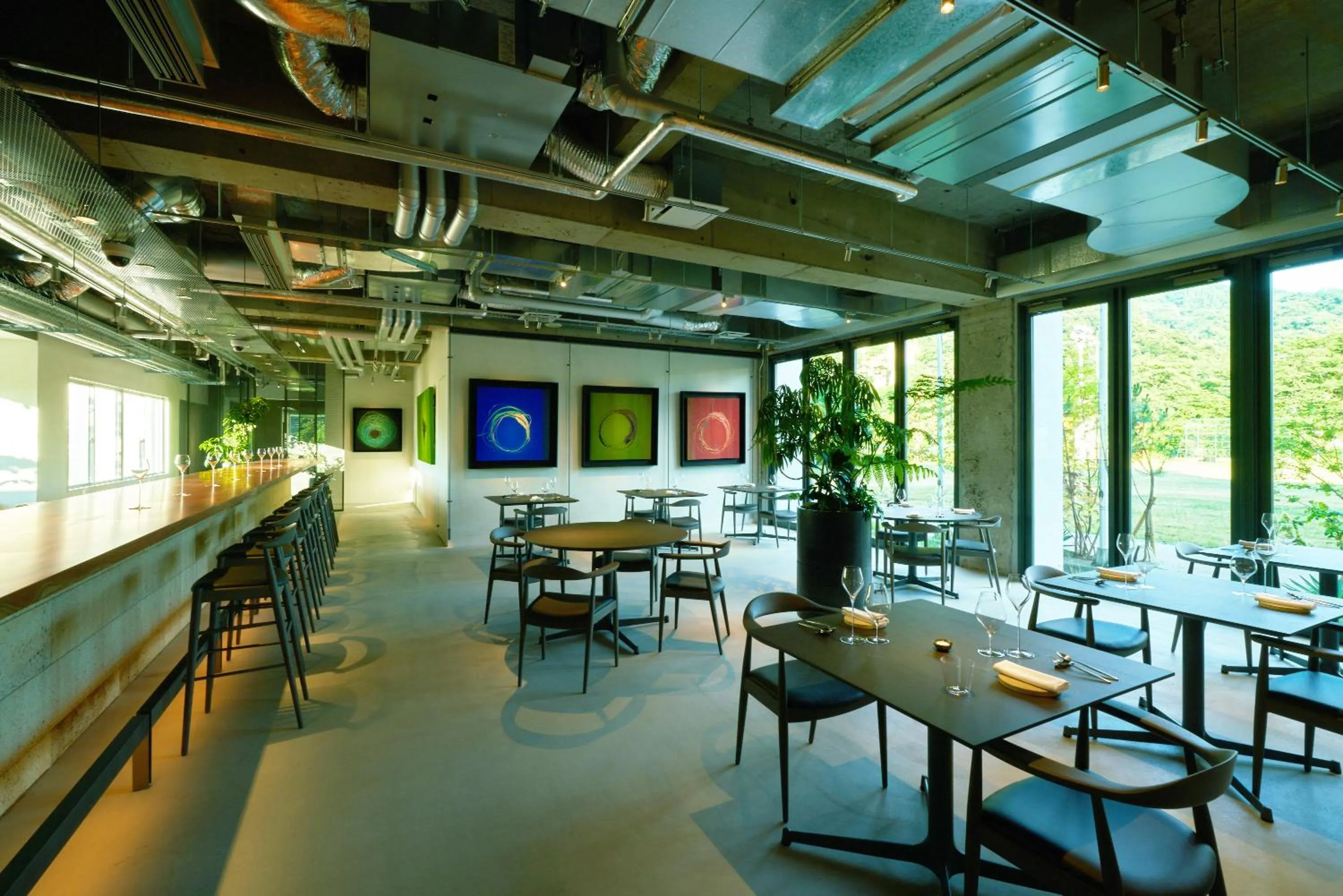 Restaurant/places to eat in Auberge eaufeu