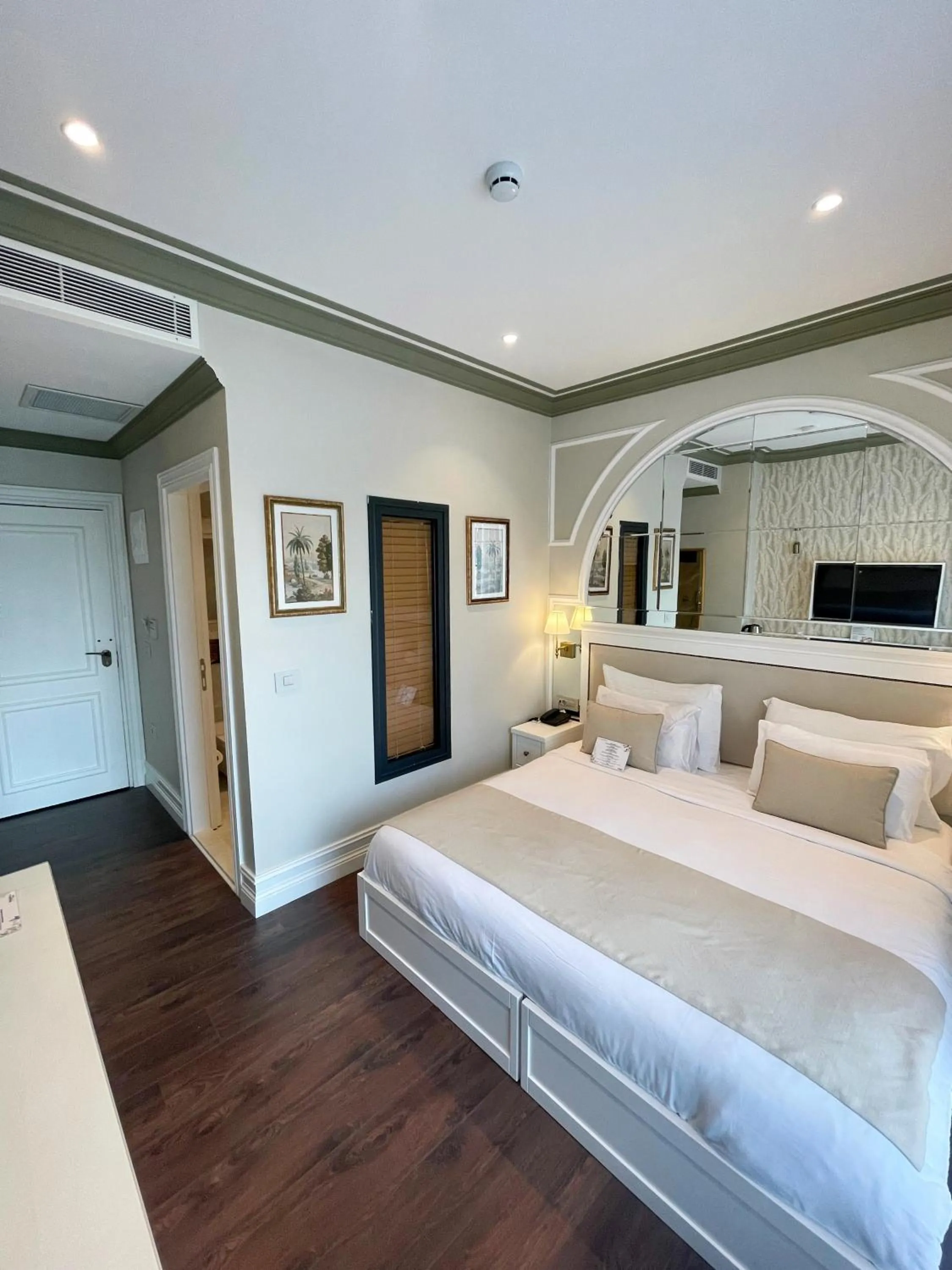 Bed in DBD Hotel Bayraklı