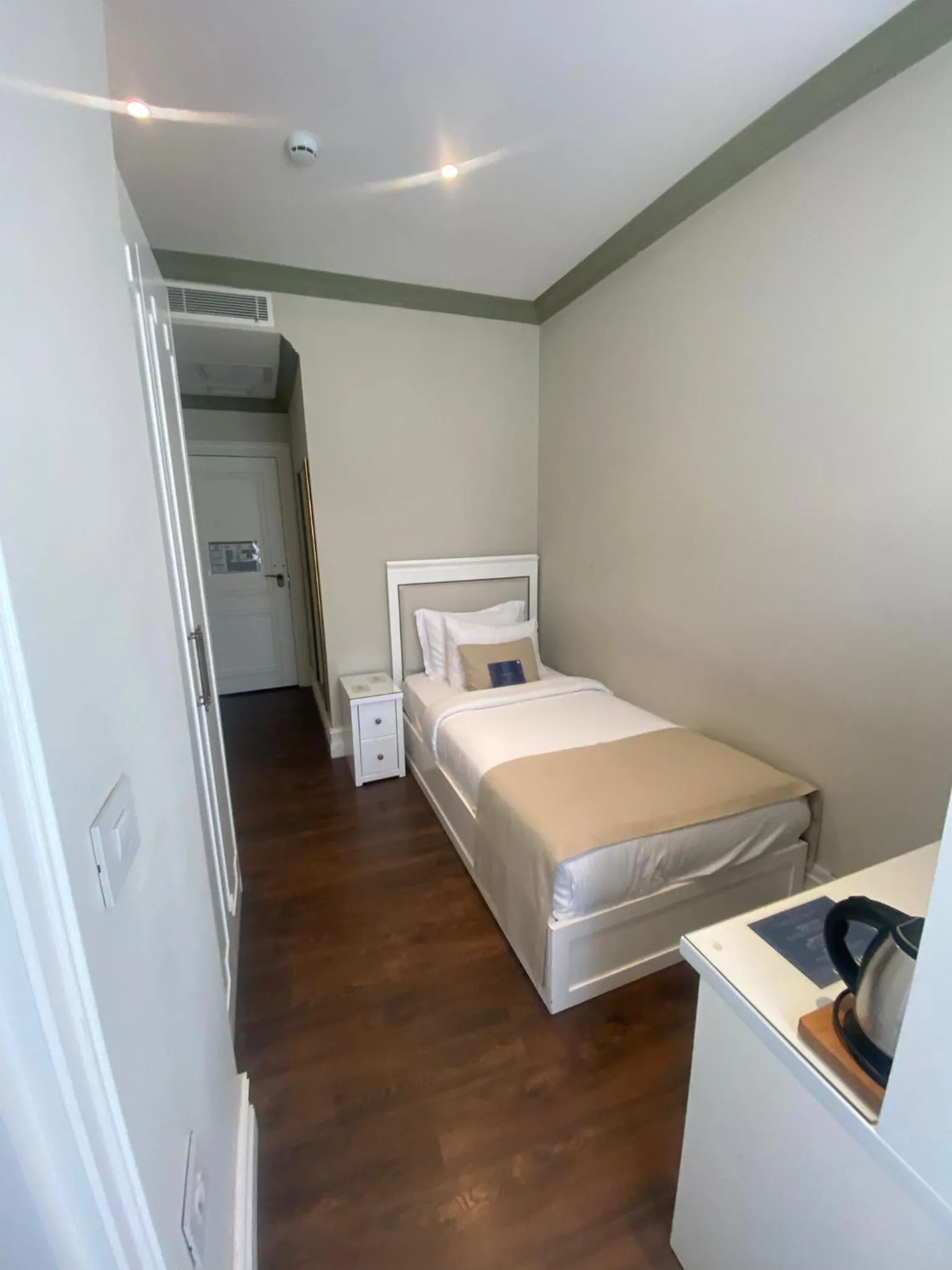 Bed in DBD Hotel Bayraklı