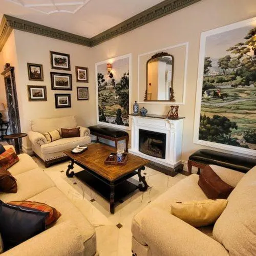 Seating area in DBD Hotel Bayraklı