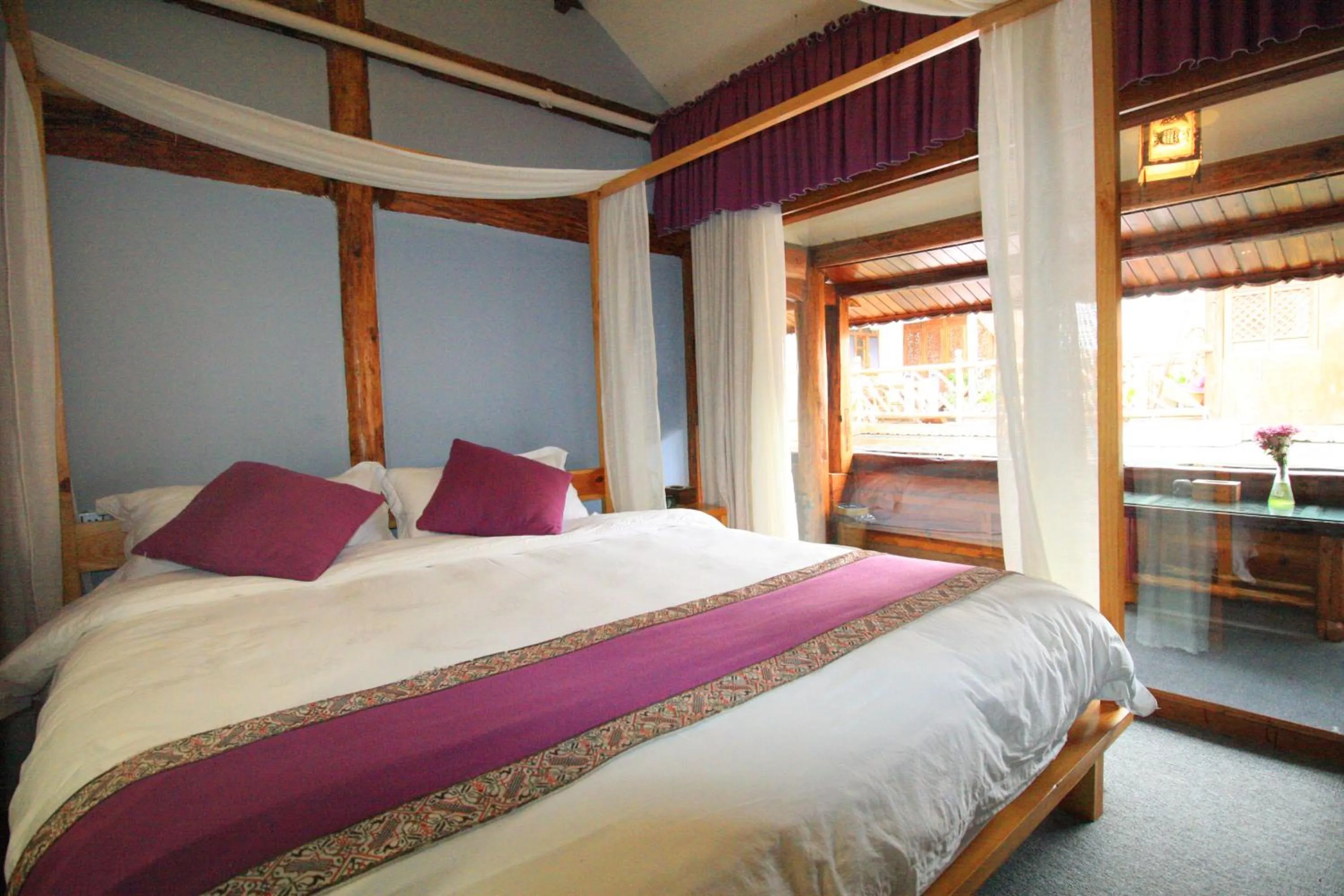 bunk bed, Bed in Cabin 7 Inn