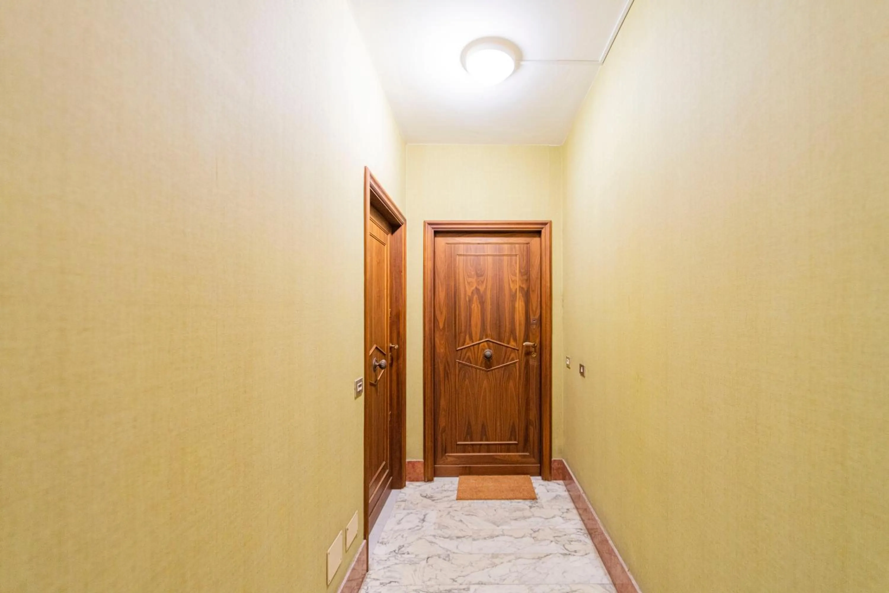 Property building in 194 - A casa di Andrea, Cavi di Lavagna a soli 80metri dal mare - PARCHEGGIO PRIVATO SOLO PER AUTO DI DIMENSIONI RIDOTTE O MOTO