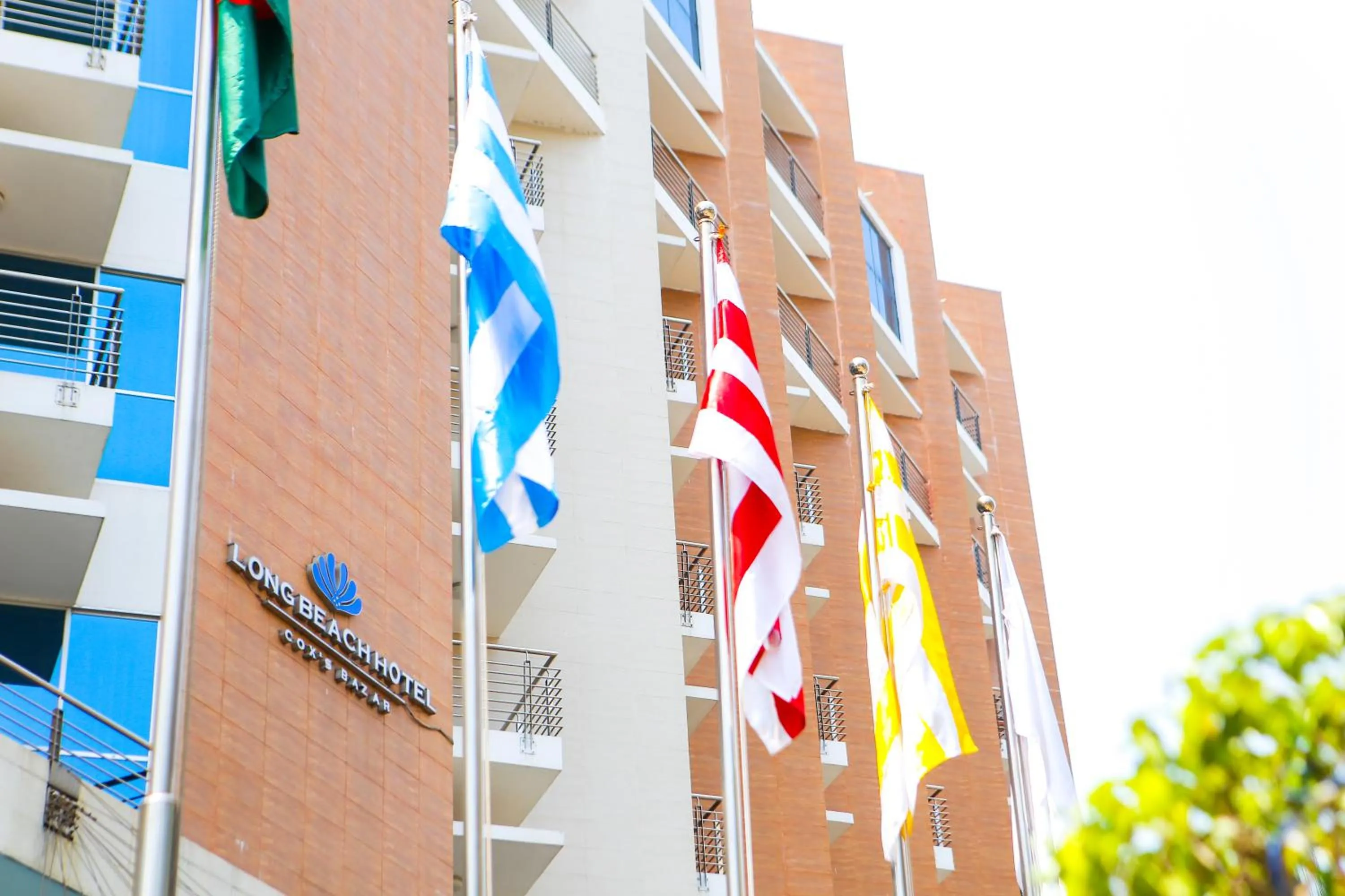 Property building in Long Beach Hotel