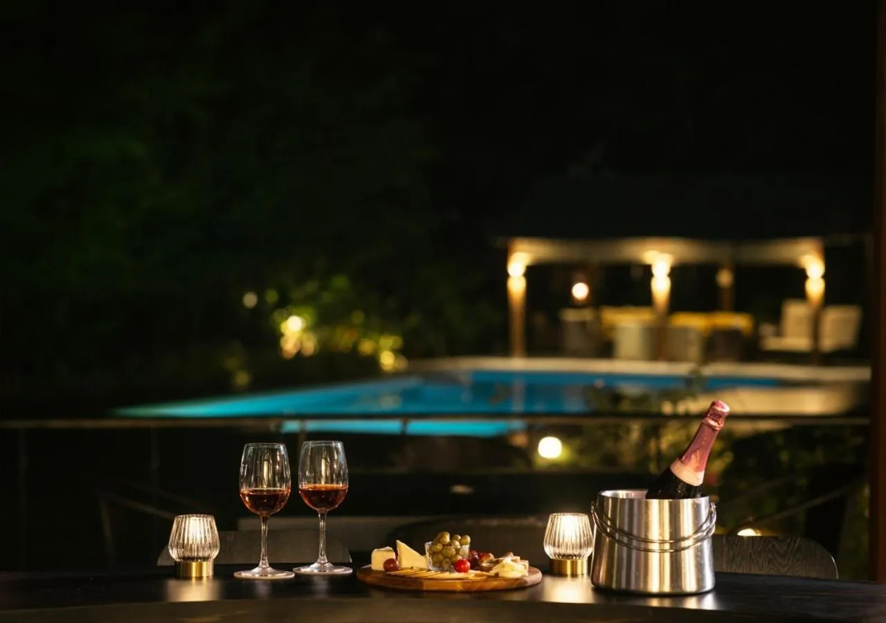 Swimming pool in LohonoStays Villa Lani