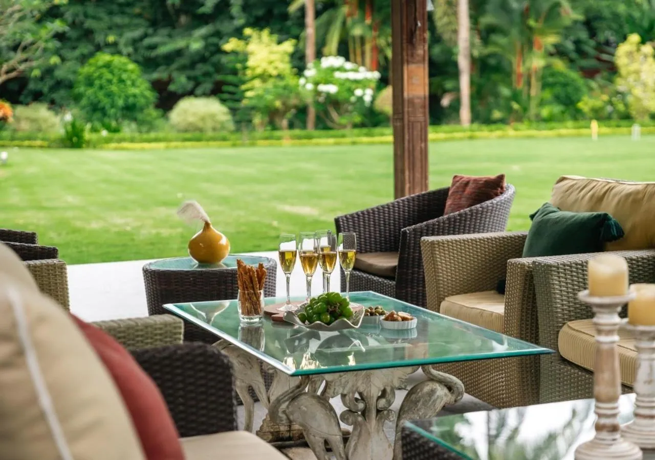 Seating area in LohonoStays Villa Lani
