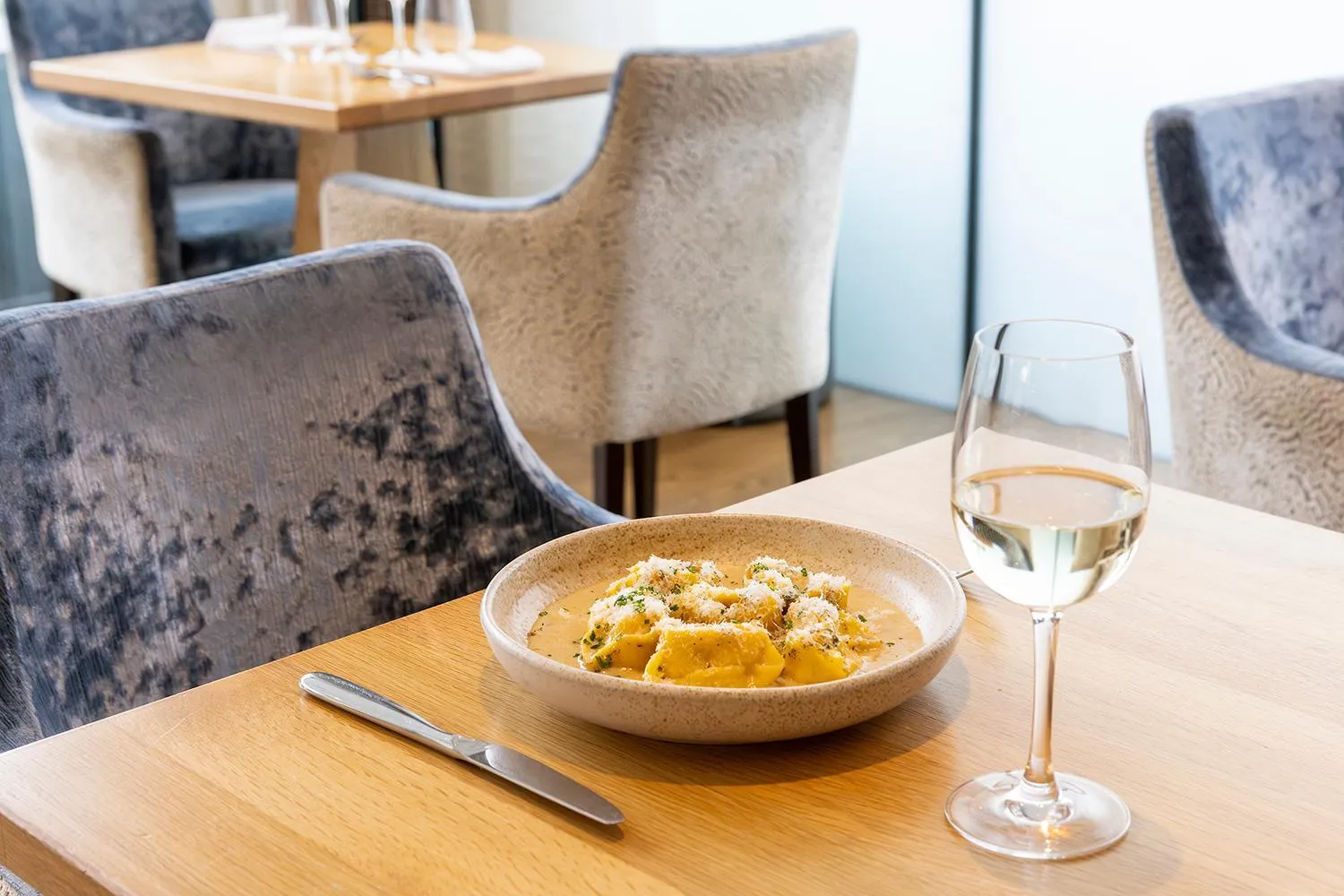 Restaurant/places to eat in Gonville Hotel