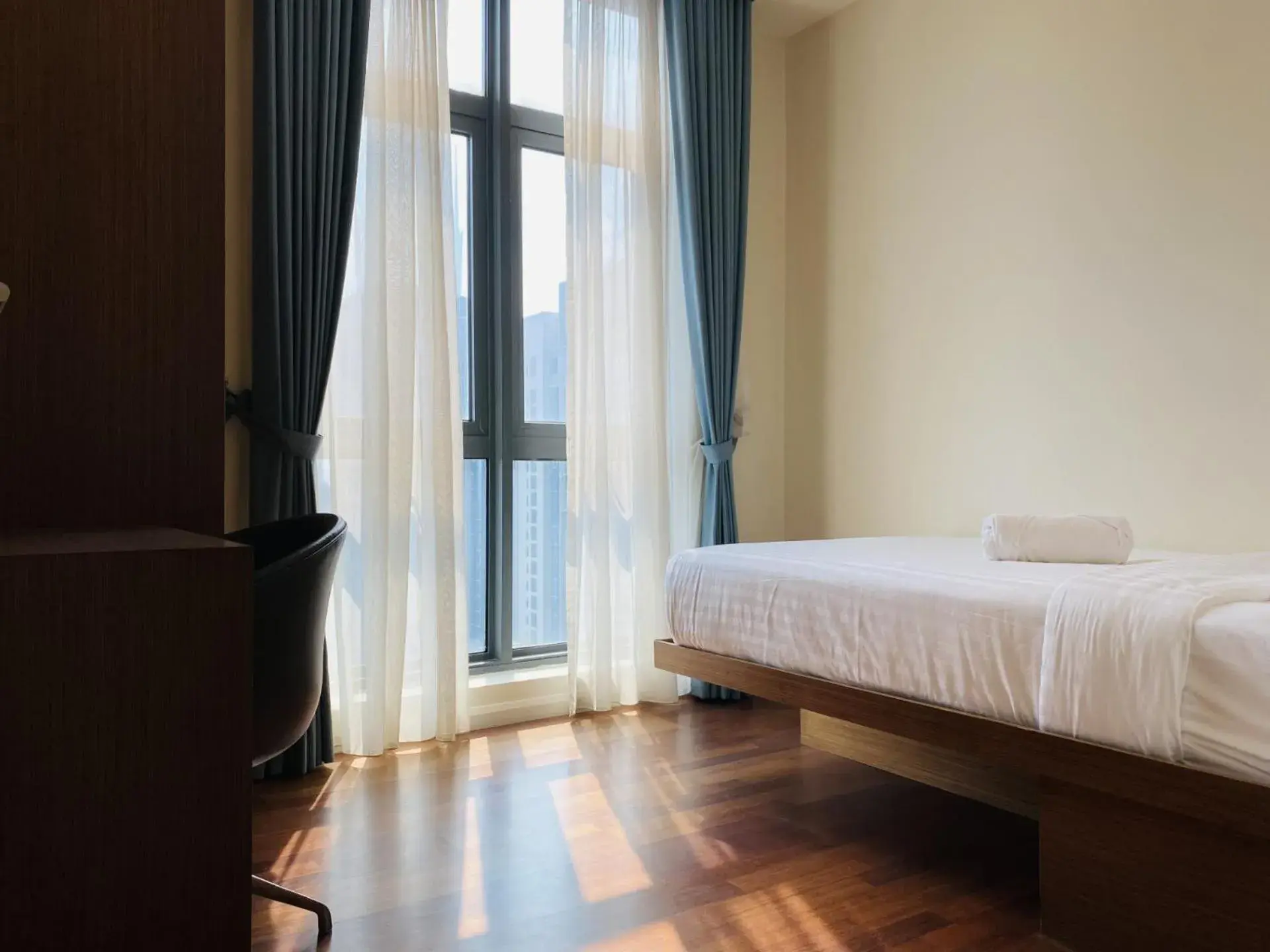 Bed in Tribeca Serviced Hotel by Millennium Bed in Tribeca Serviced Hotel by Millennium