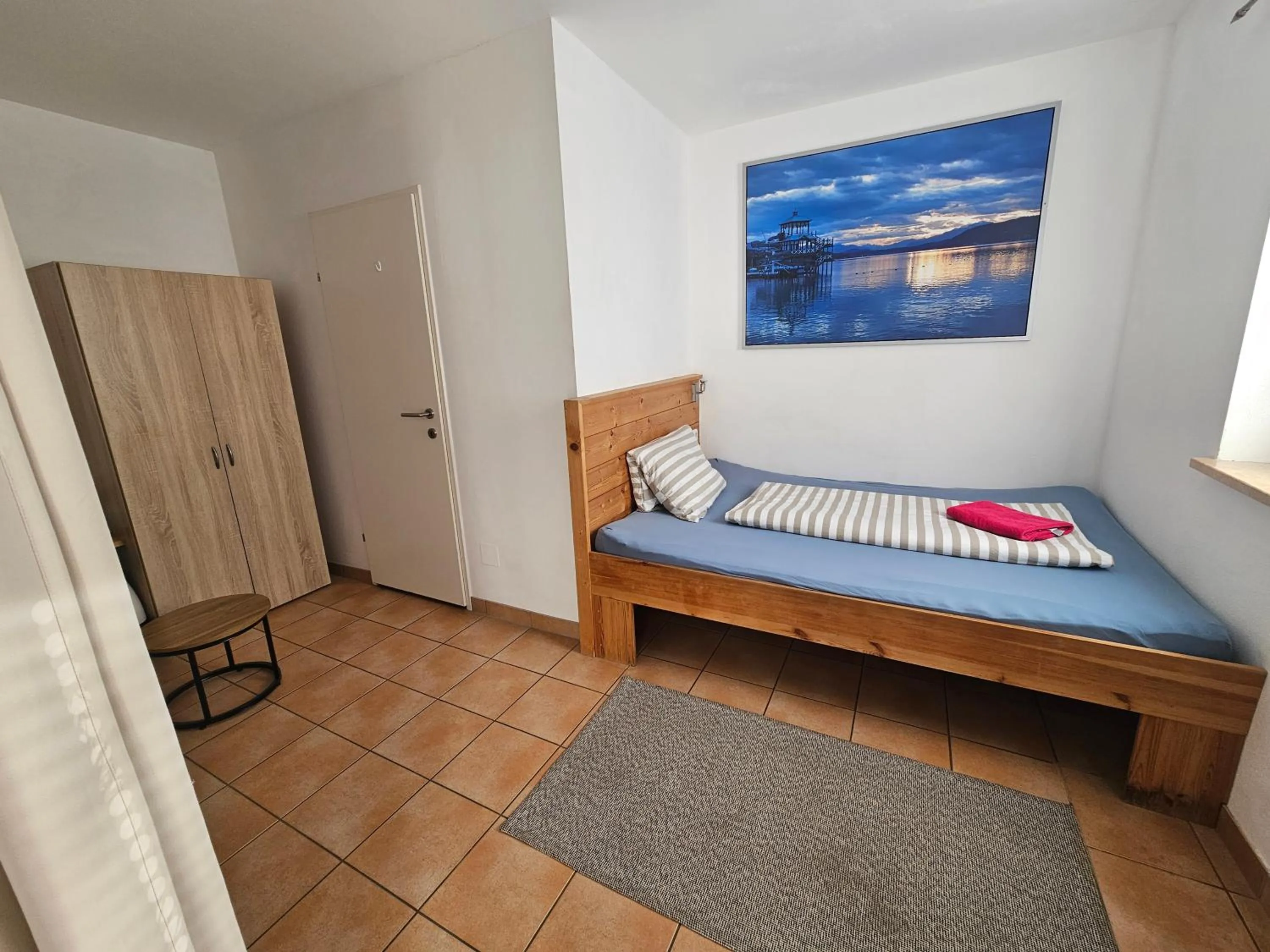 Photo of the whole room, Bed in Karawanken Lodge