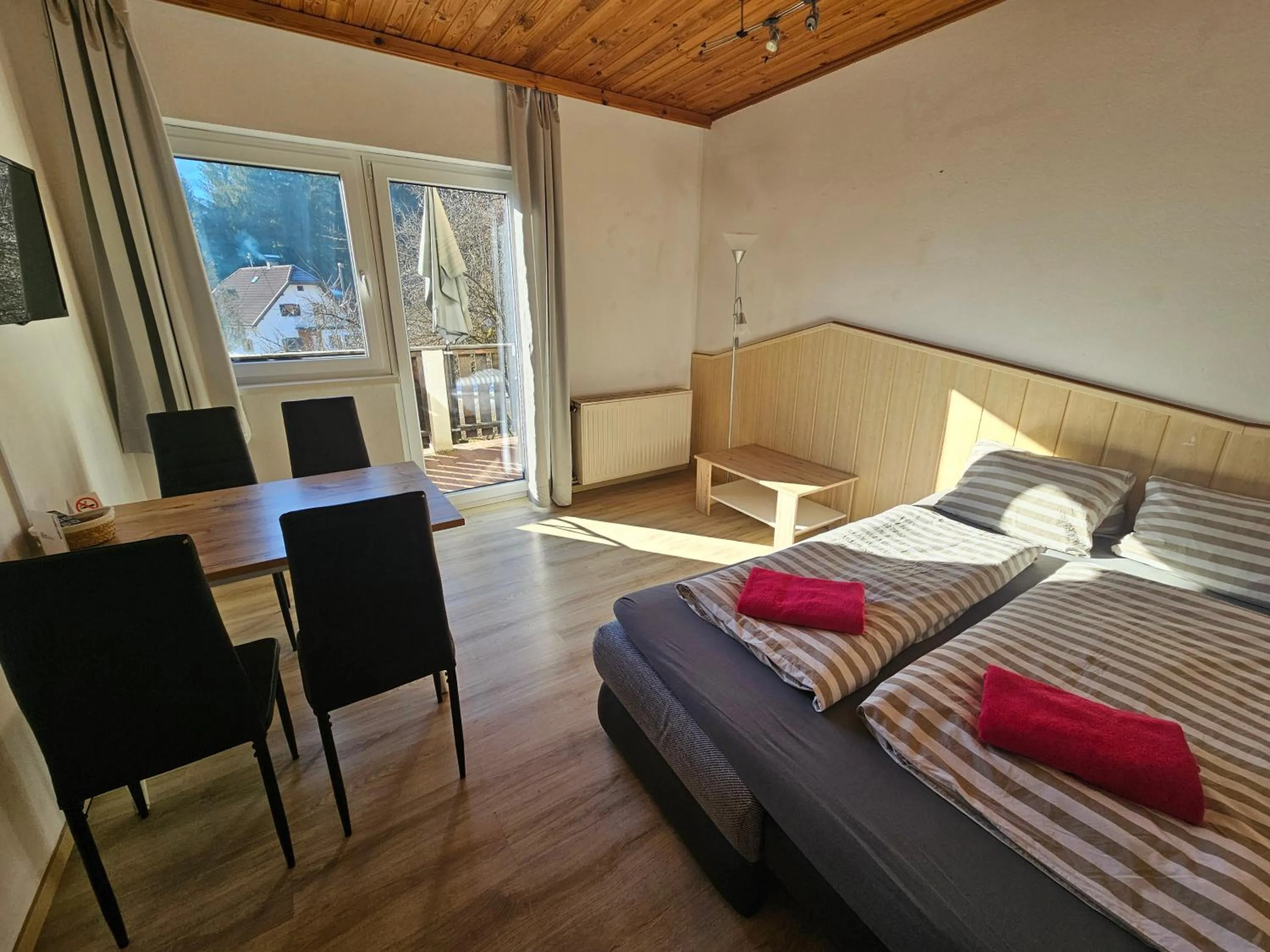 Balcony/Terrace, Bed in Karawanken Lodge