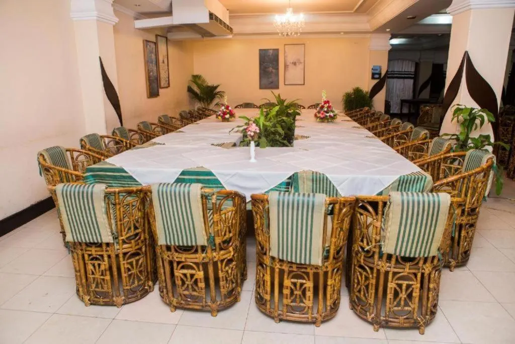 Meridian Hotel & Restaurant