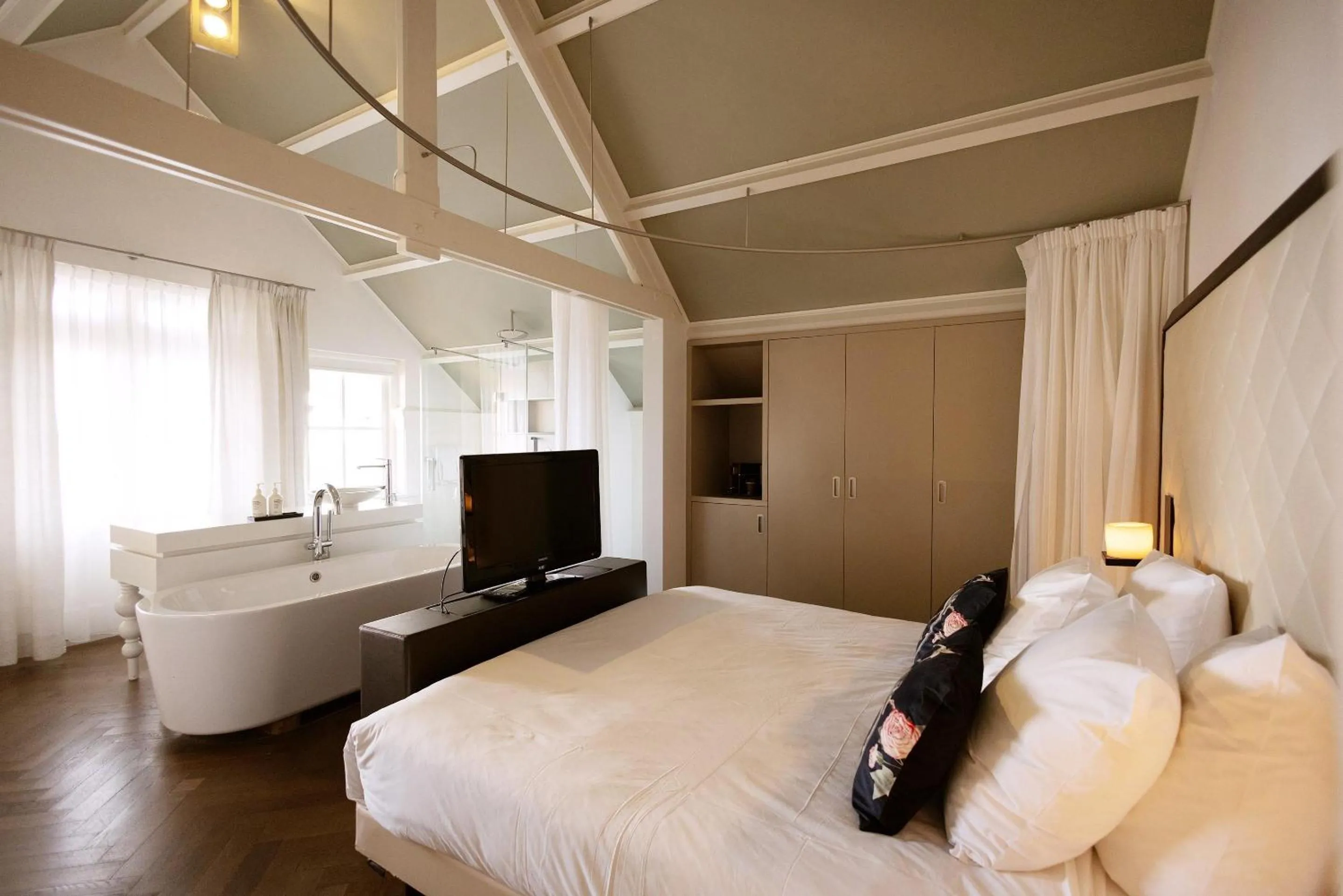 Photo of the whole room, Bed in Hotel Spaander BW Signature Collection