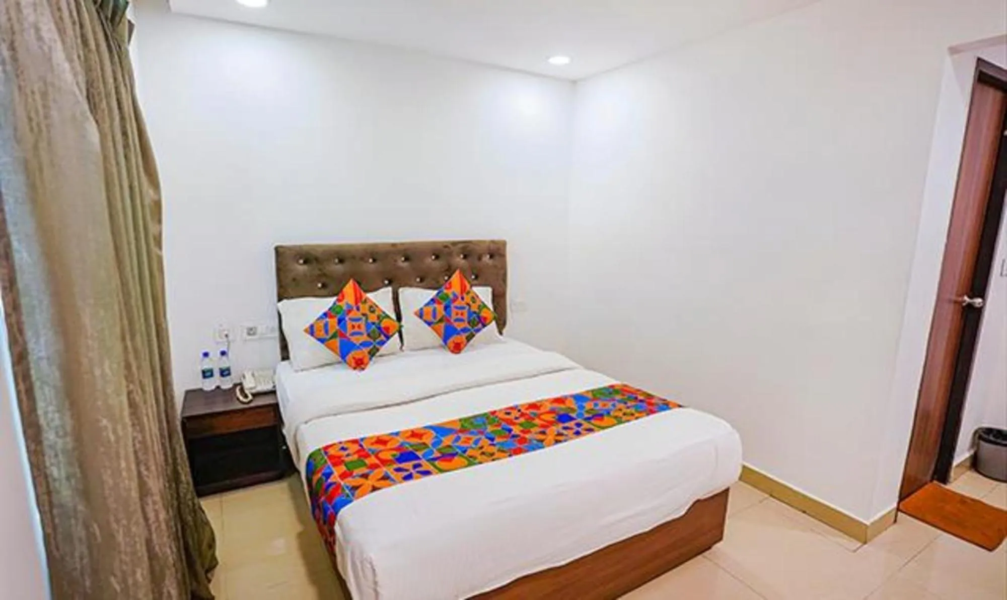 Bed in FabHotel Earth - Nr Guindy Industrial Estate
