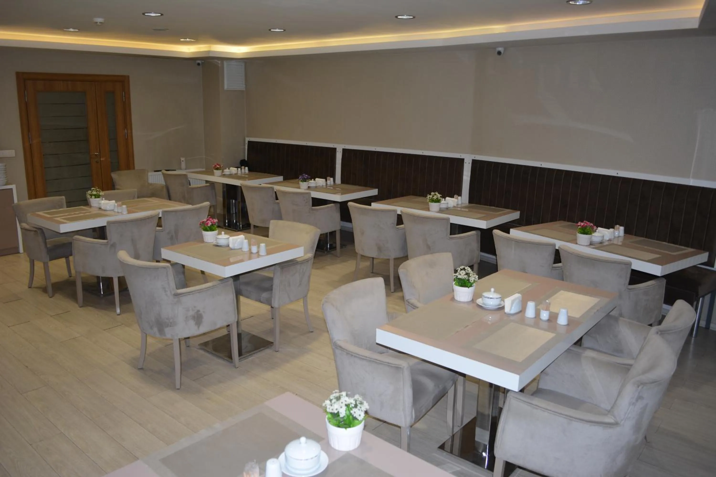 Breakfast in Serenti Pamuk Hotel