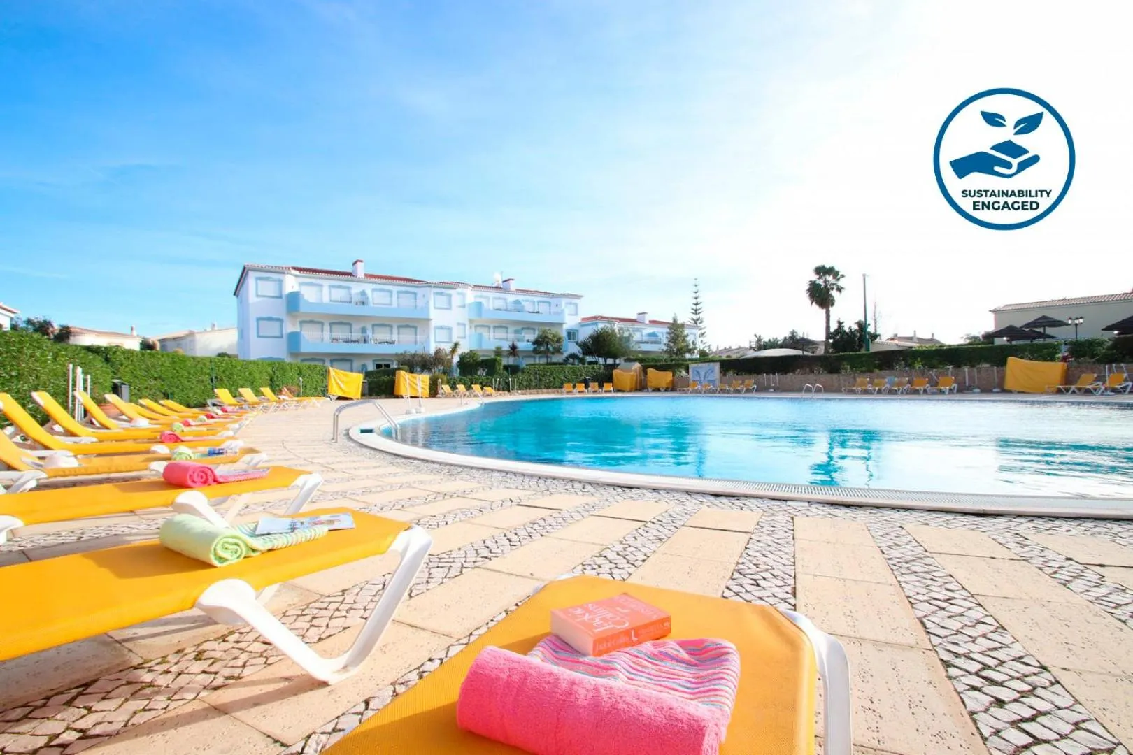 Four-Bedroom House in Townhouse Moreton by Algarve Vacation