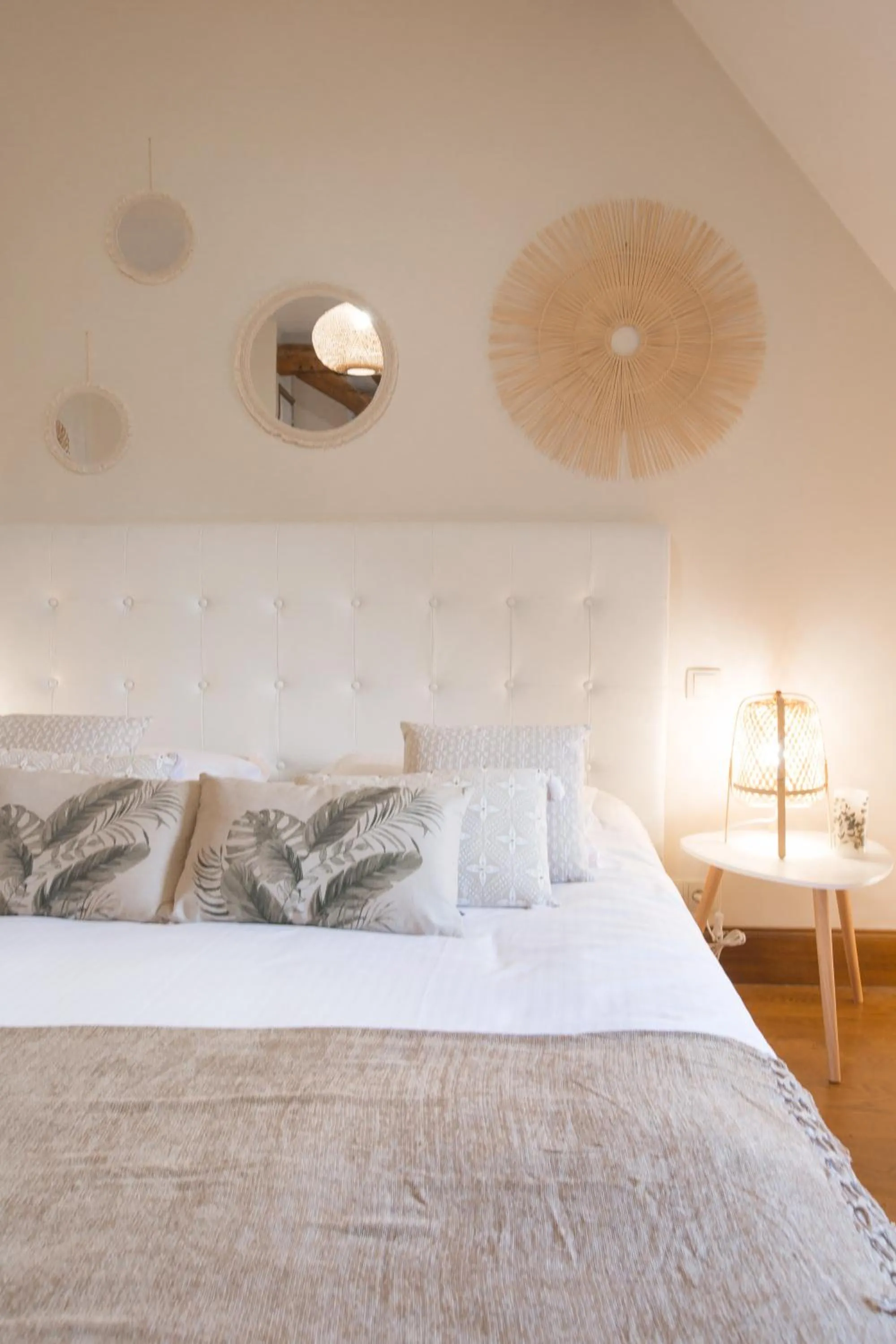Bedroom, Bed in La Tonnellerie