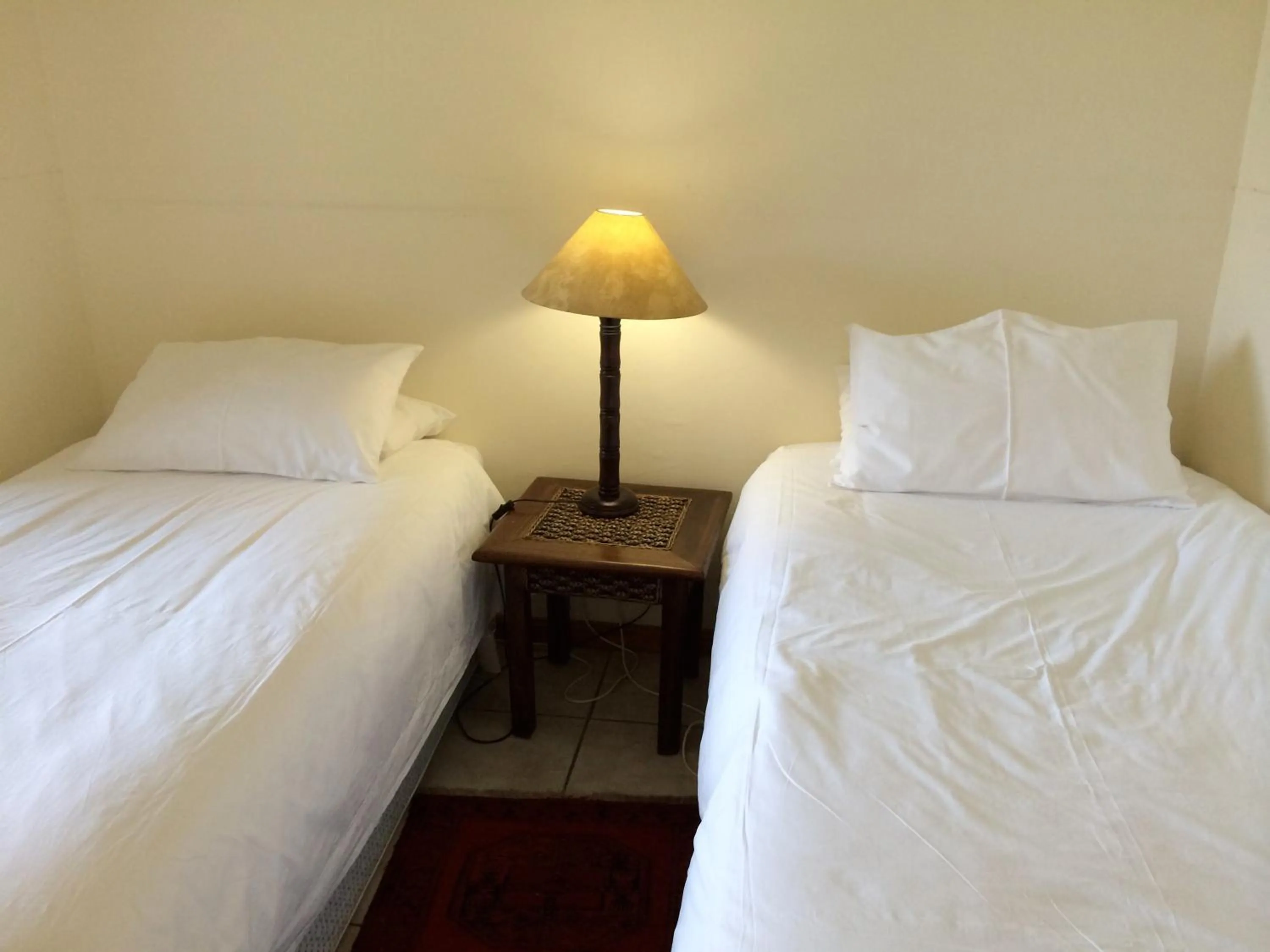 Bed in Mountain Dew Guest House