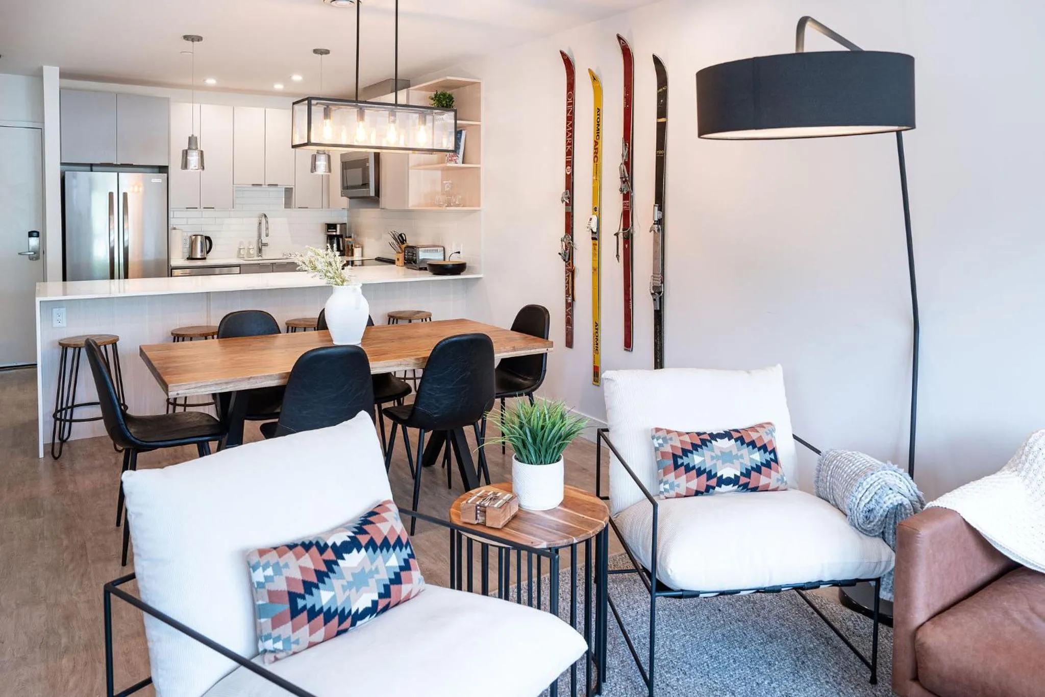 Huckin' Harry's by Revelstoke Vacations