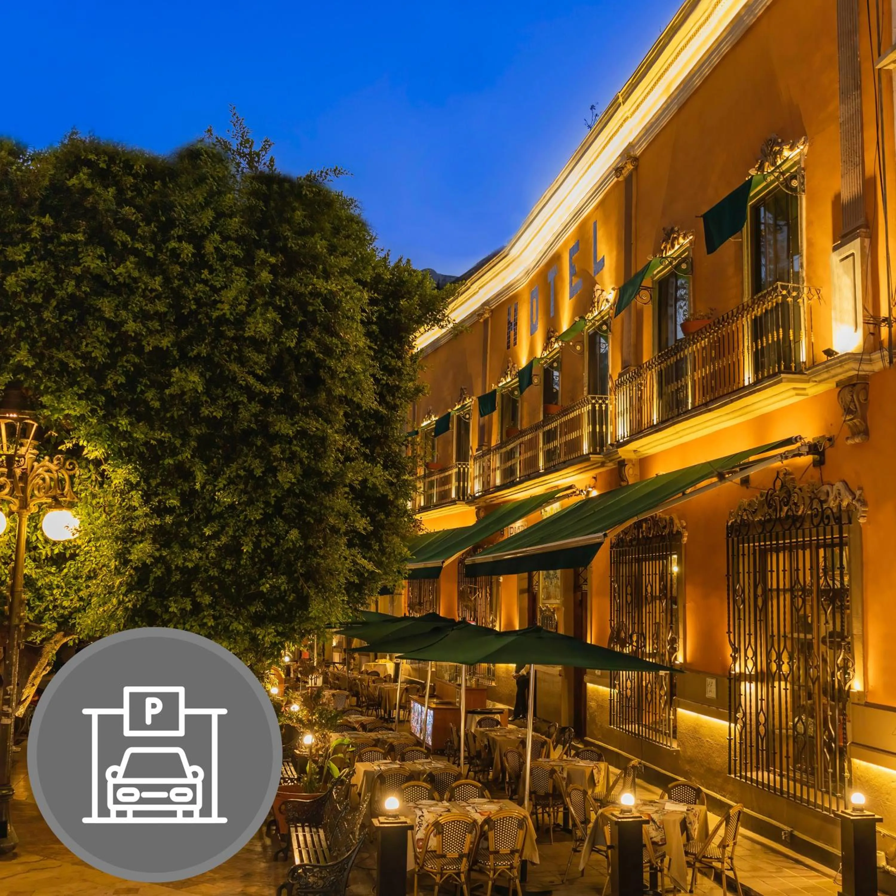 Property building in Hotel Posada Santa Fe