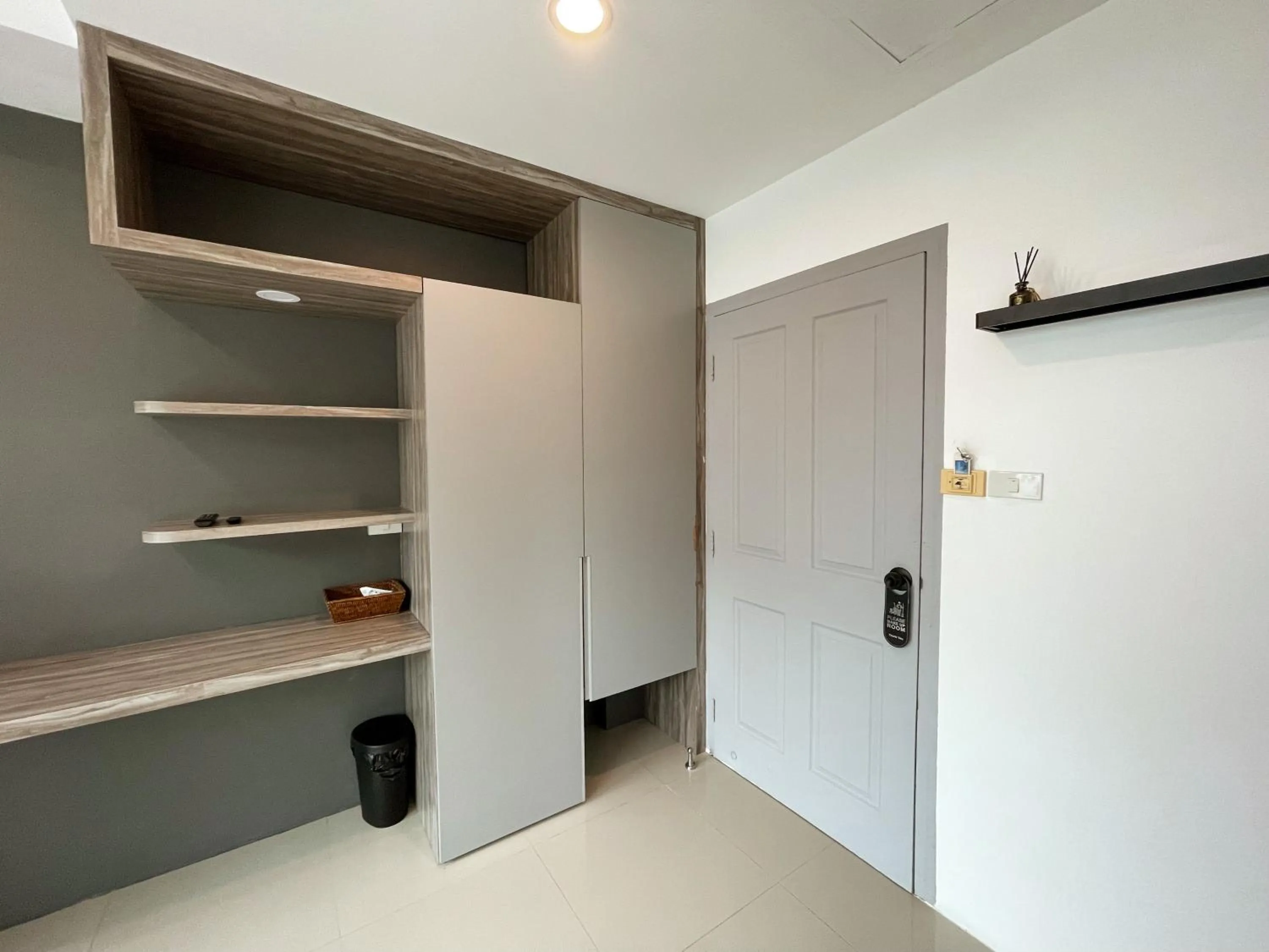 wardrobe in Kefir Phuket