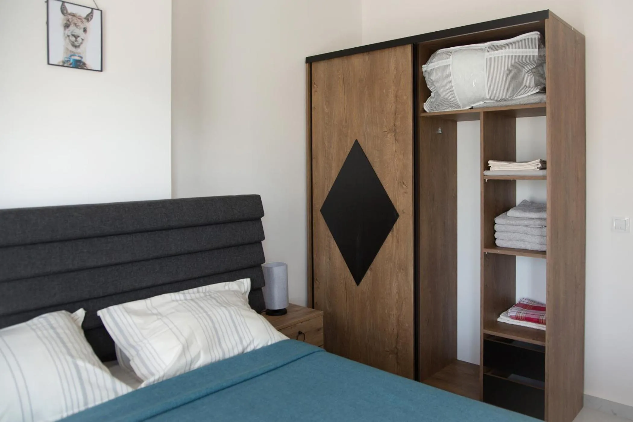 Bed in ArtLife apartments (FAUNA)