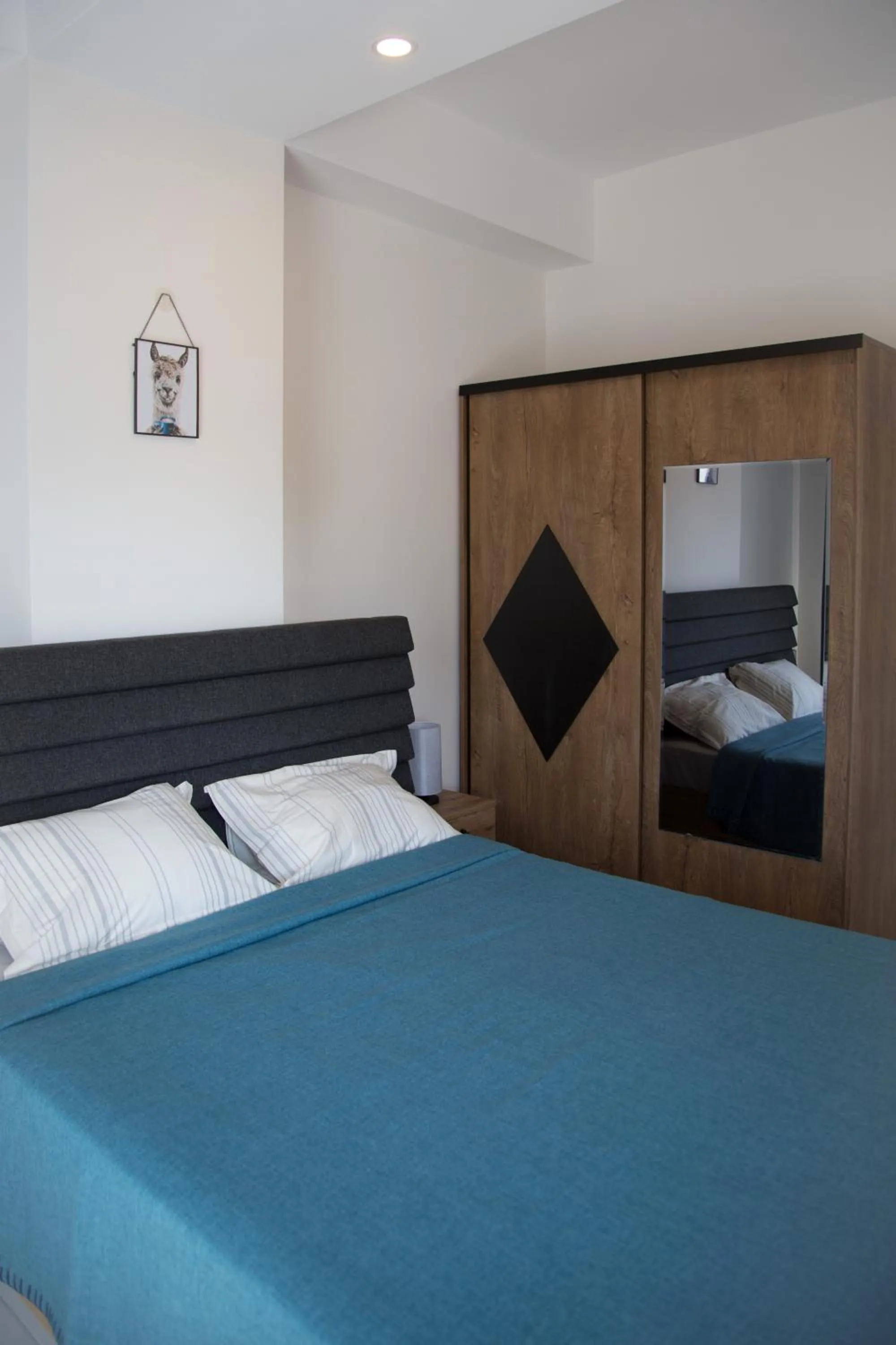 Bed in ArtLife apartments (FAUNA)