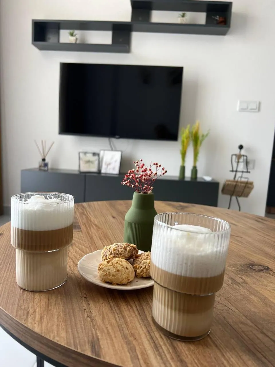 TV and multimedia in ArtLife apartments (FAUNA)