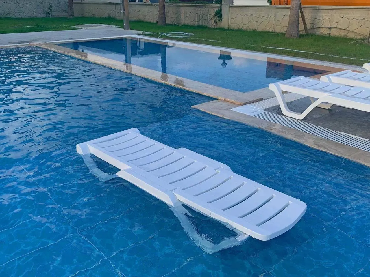 Swimming pool in ArtLife apartments (FAUNA)